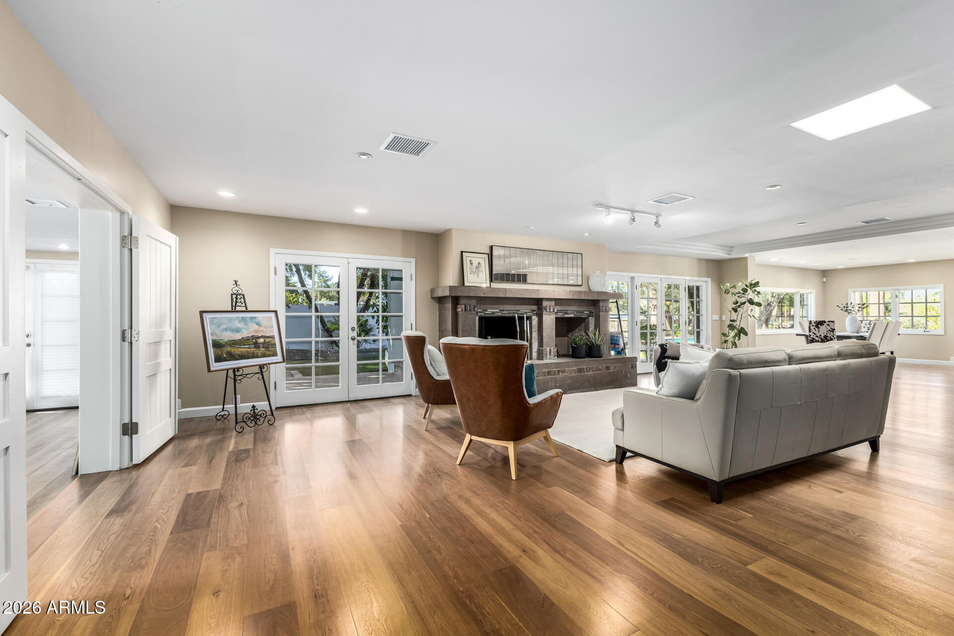 CENTURY CLUB ESTATES - Residential