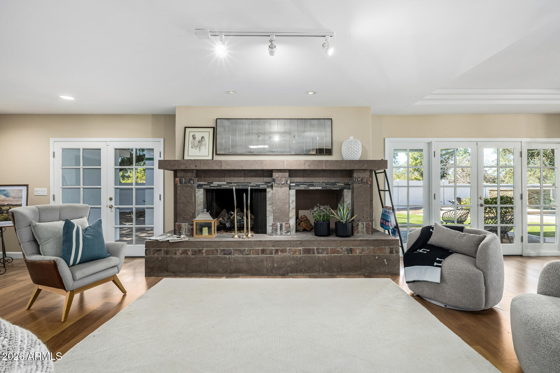 CENTURY CLUB ESTATES - Residential
