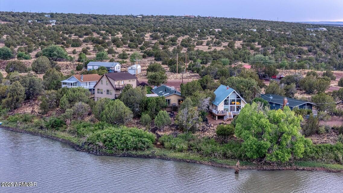 WHITE MOUNTAIN LAKES UNIT 8 - Residential