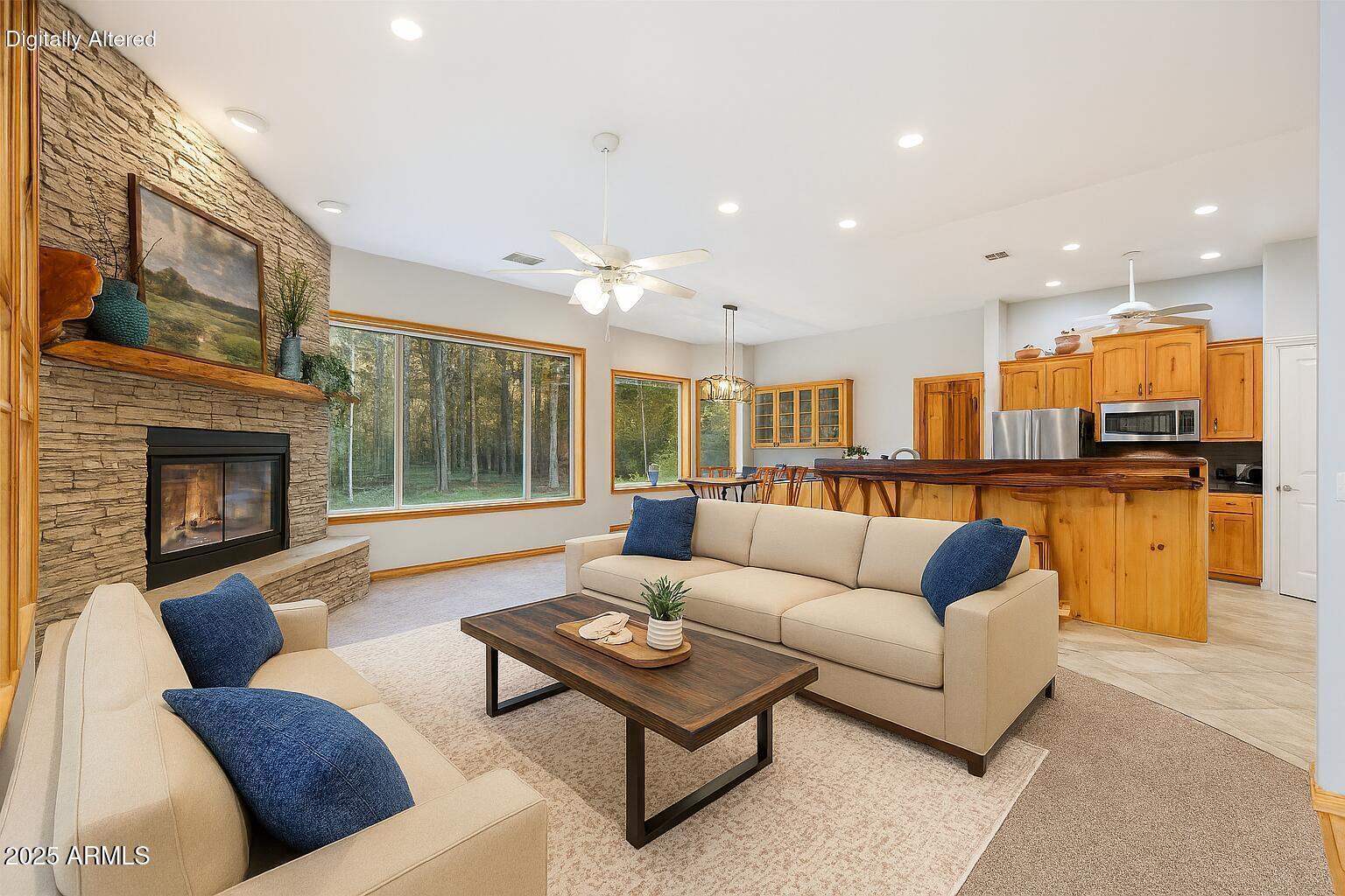 LAKESIDE TOWNSITE - Residential