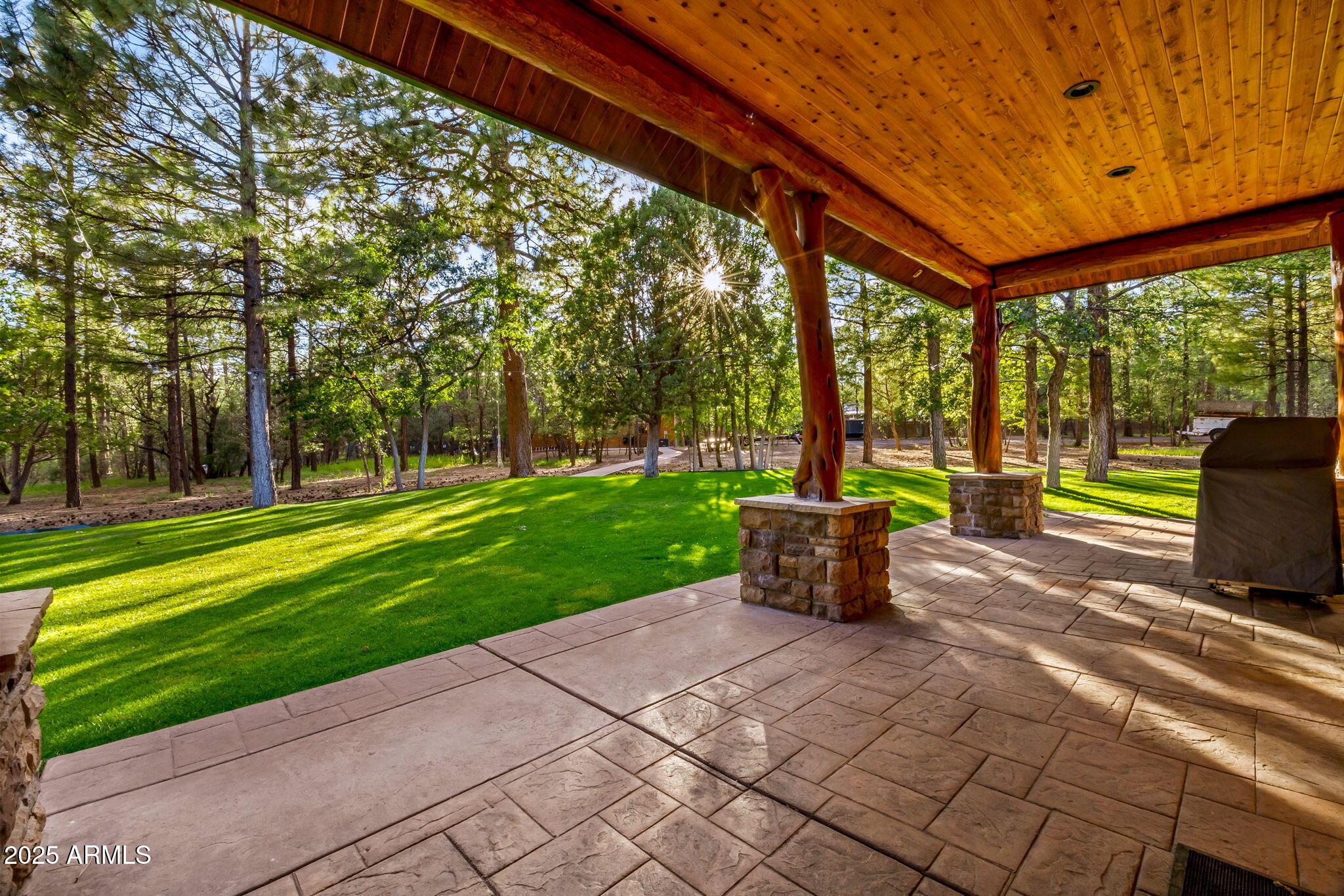LAKESIDE TOWNSITE - Residential