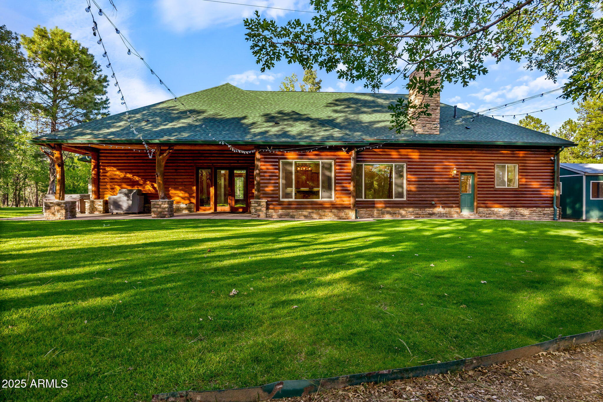 LAKESIDE TOWNSITE - Residential