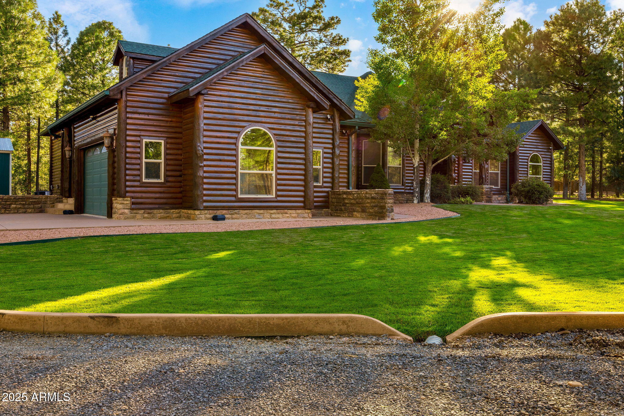 LAKESIDE TOWNSITE - Residential