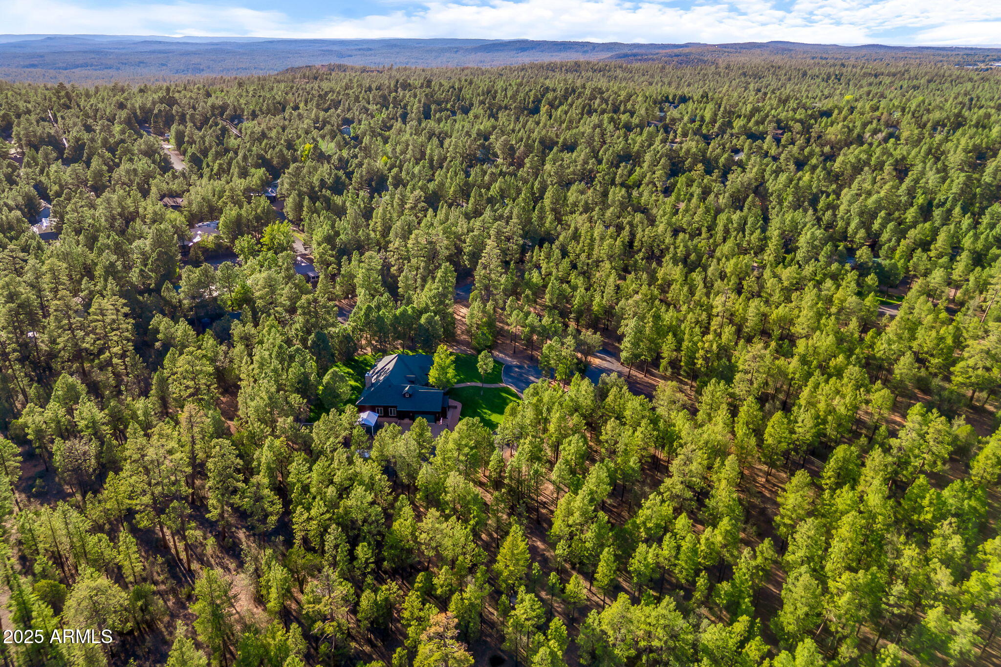 LAKESIDE TOWNSITE - Residential