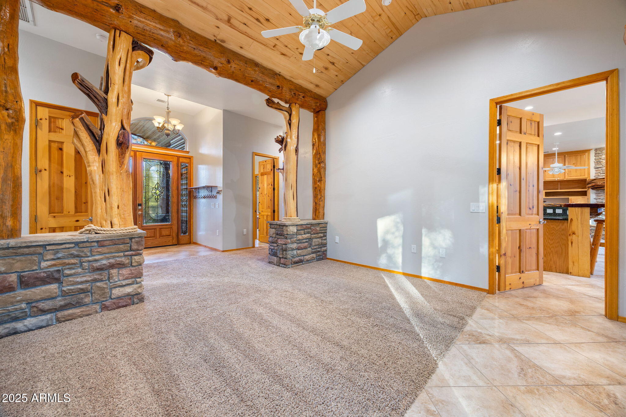 LAKESIDE TOWNSITE - Residential
