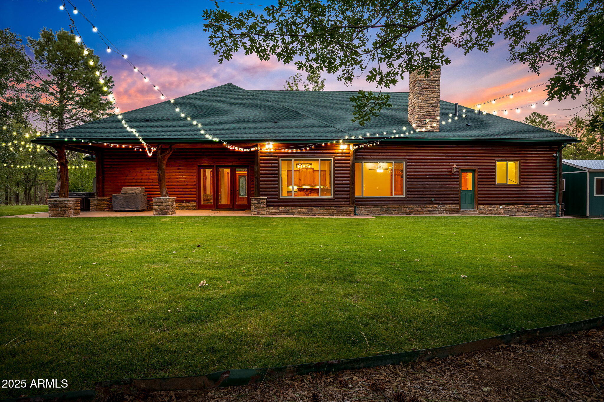 LAKESIDE TOWNSITE - Residential