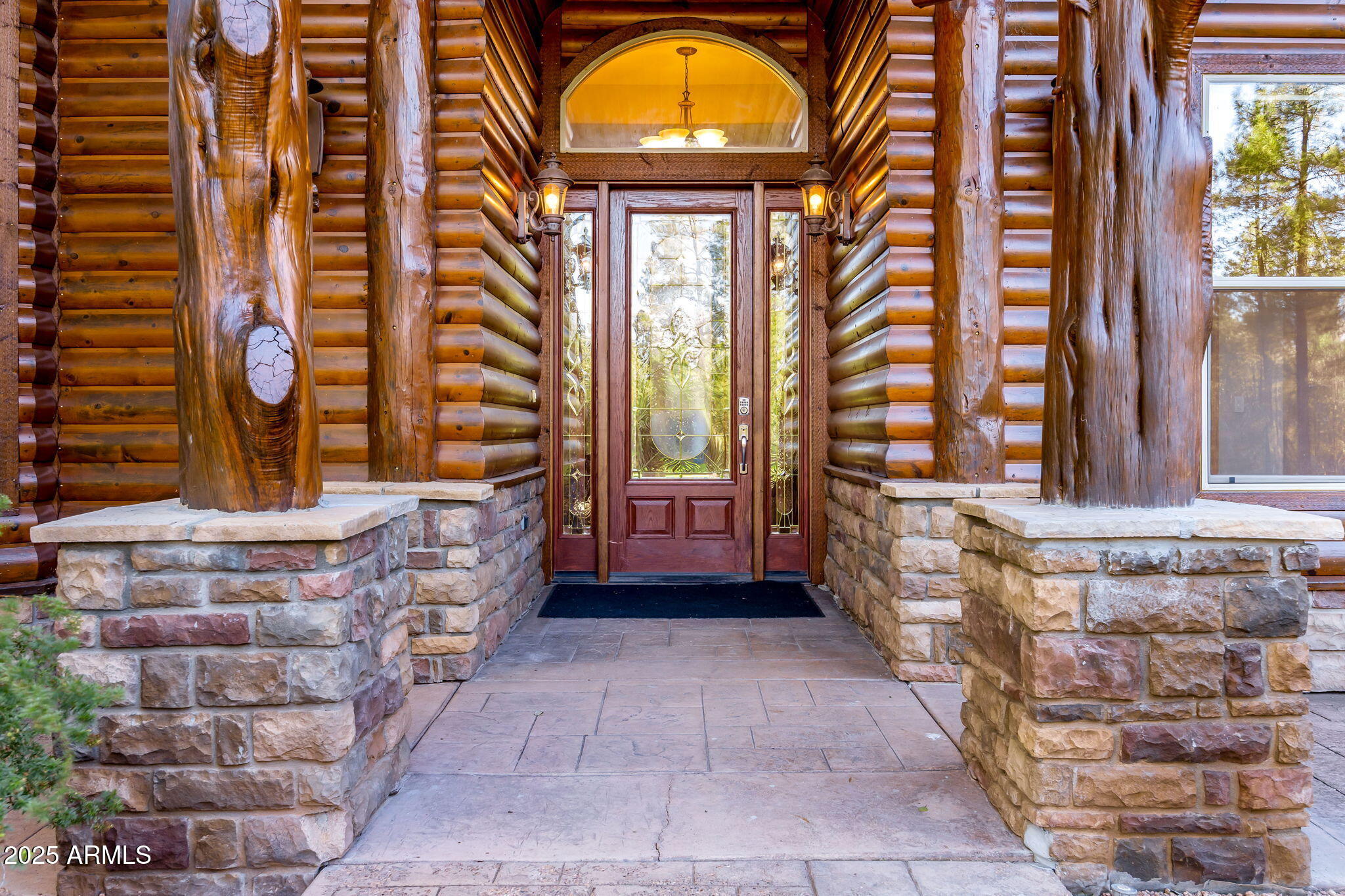 LAKESIDE TOWNSITE - Residential