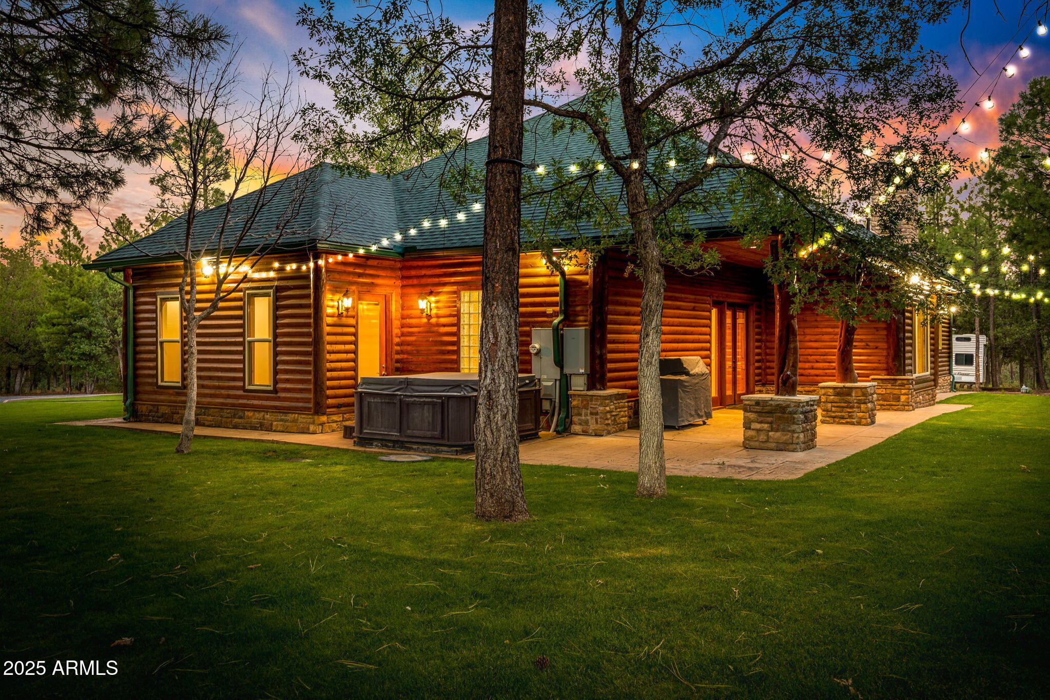 LAKESIDE TOWNSITE - Residential