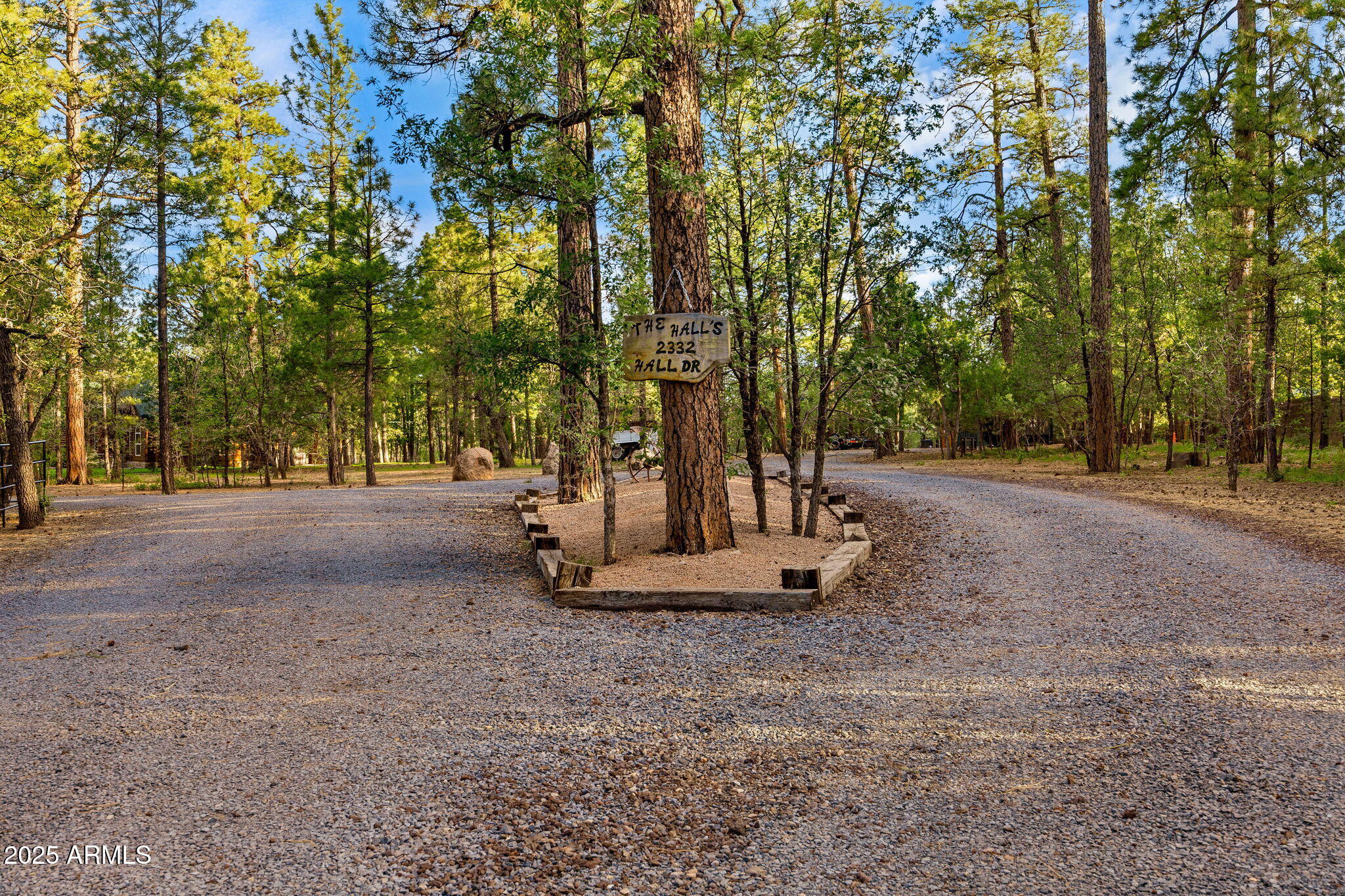 LAKESIDE TOWNSITE - Residential