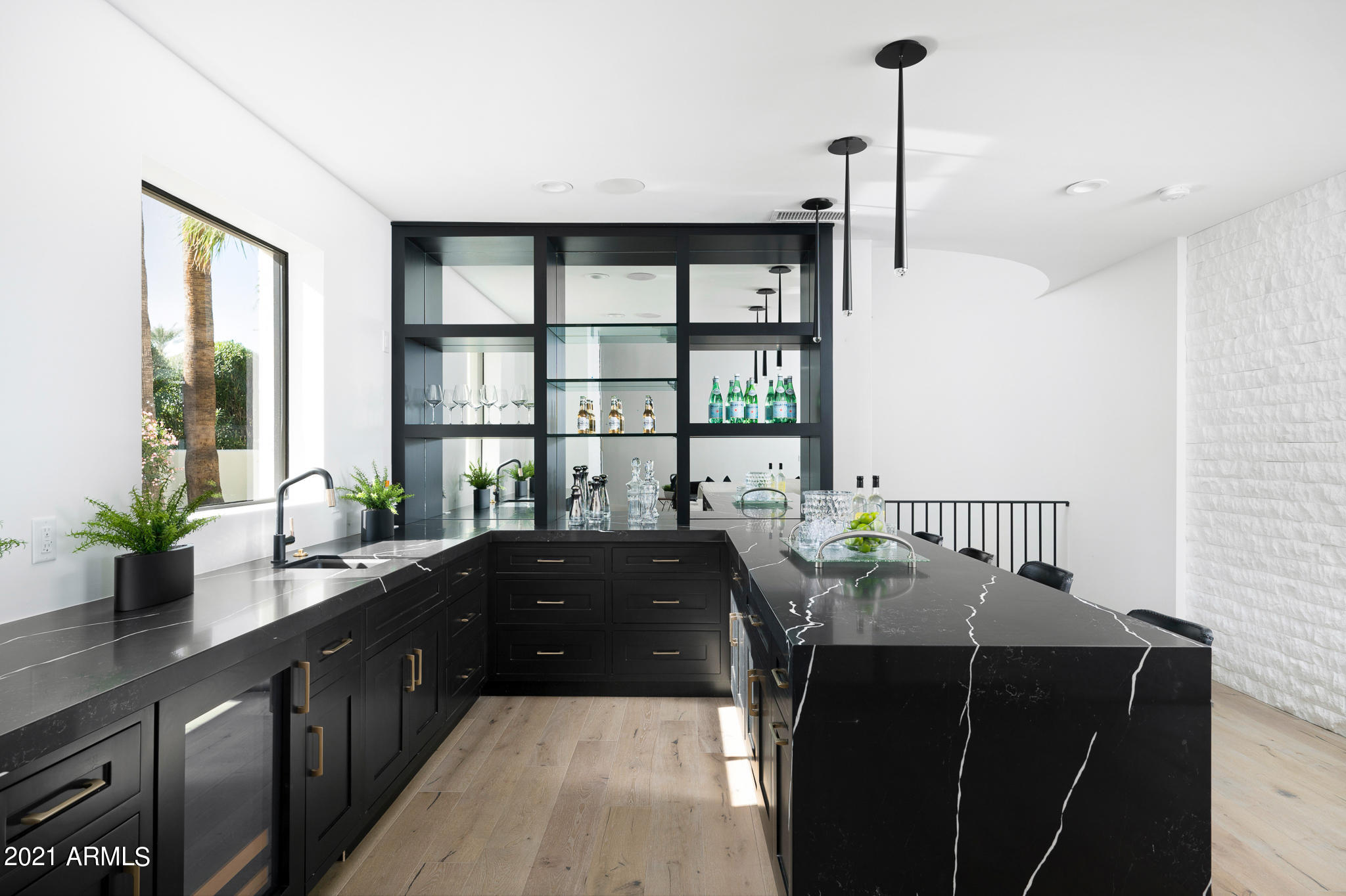 FINISTERRE - Residential