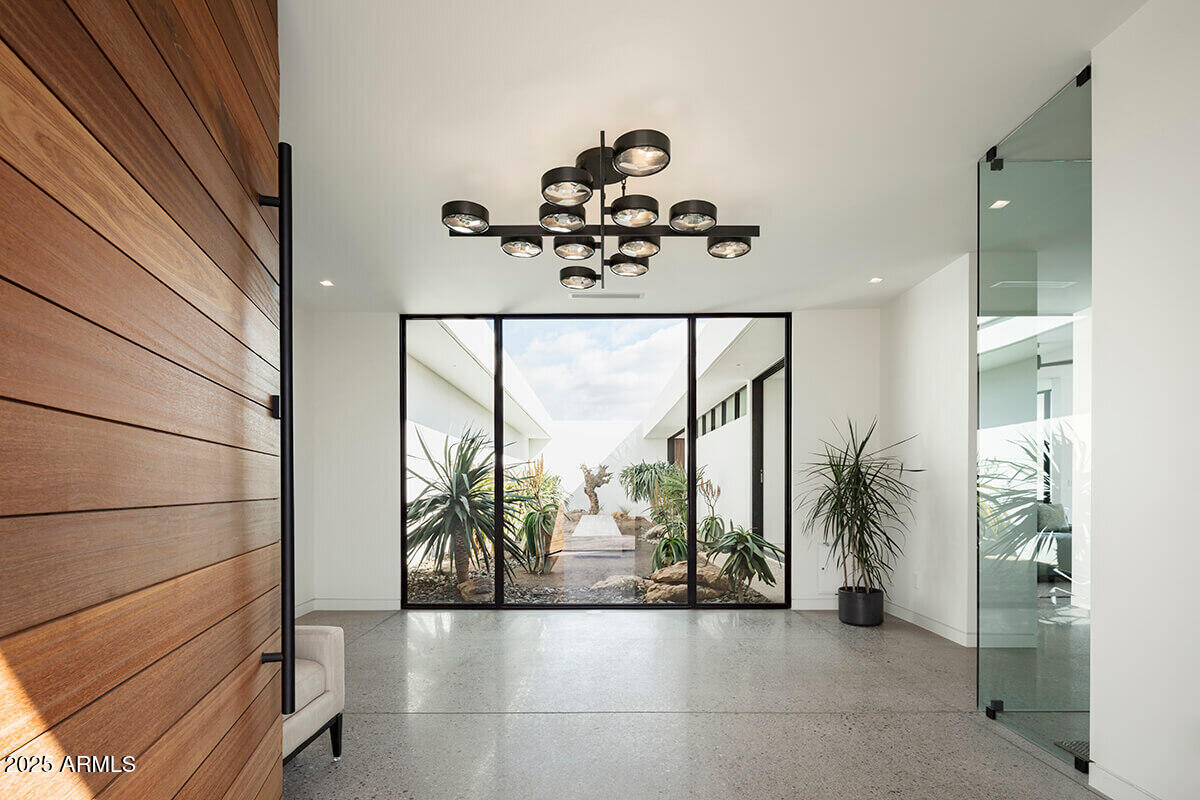 Metes and Bounds - Residential