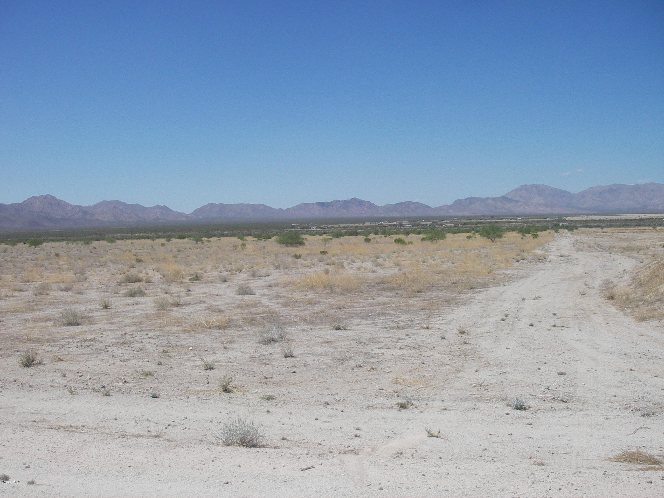 SALOME HIGHWAY 60 SUNLAND ESTATE 250 ACRES - Land
