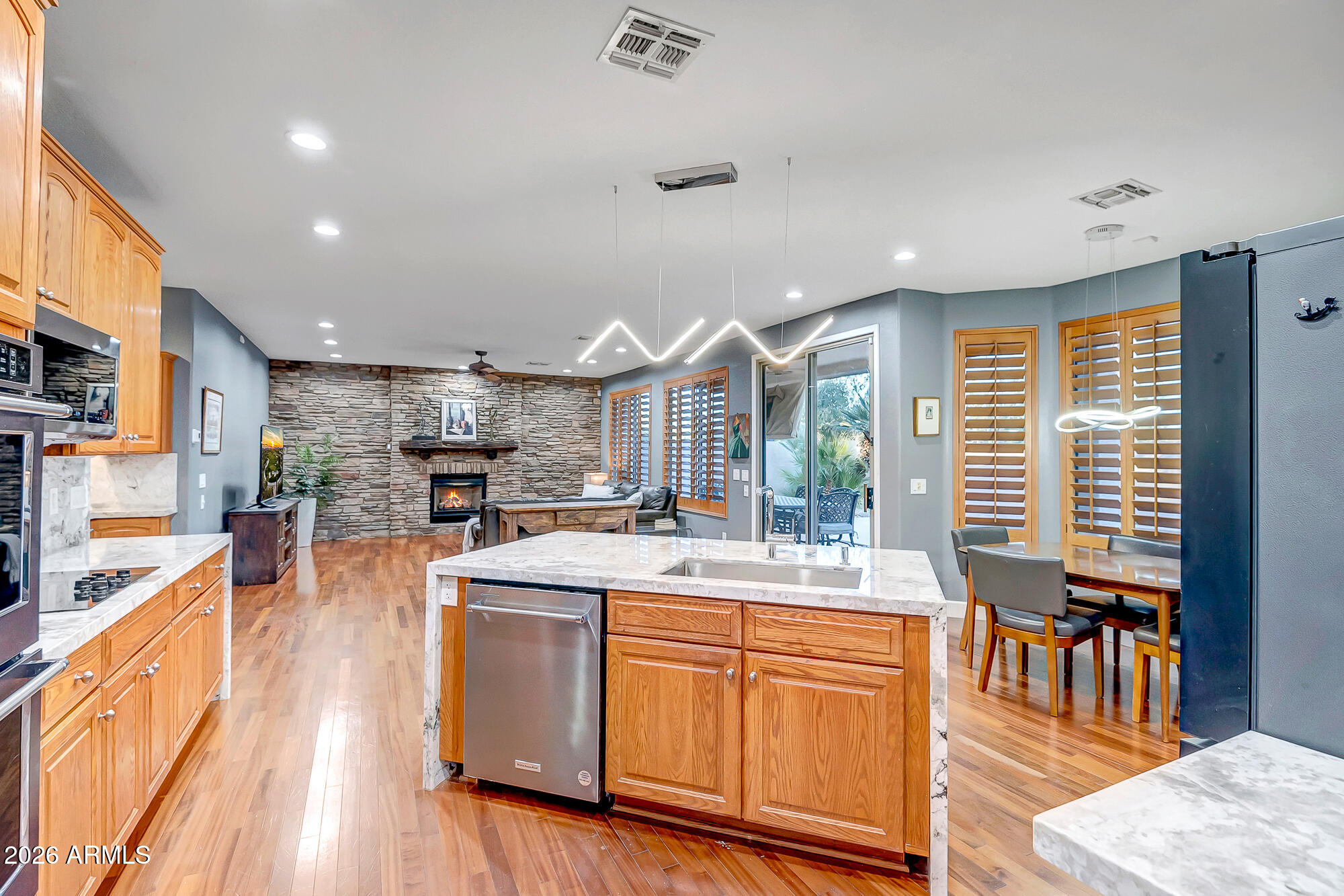 FOOTHILLS CLUB WEST - Residential