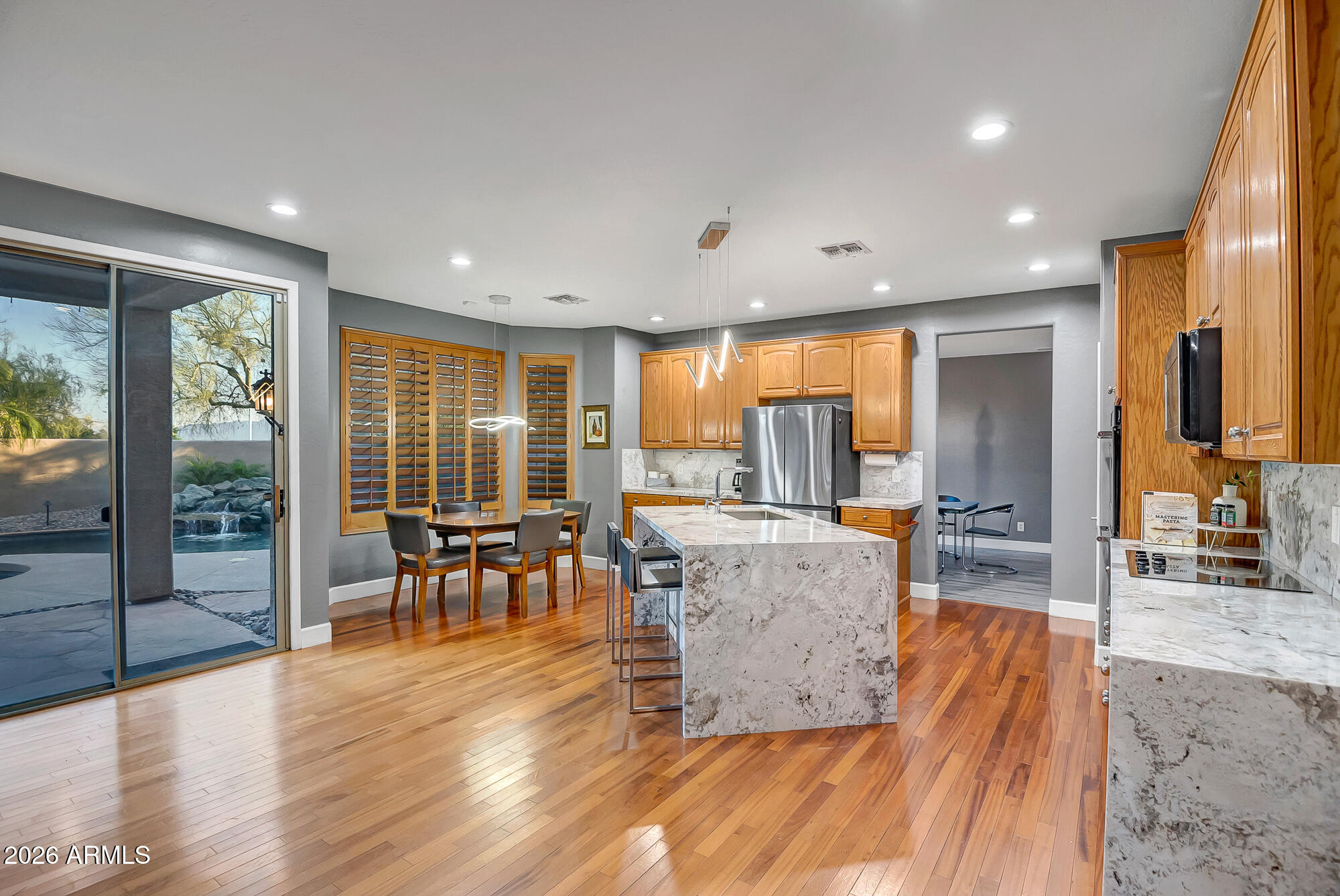 FOOTHILLS CLUB WEST - Residential