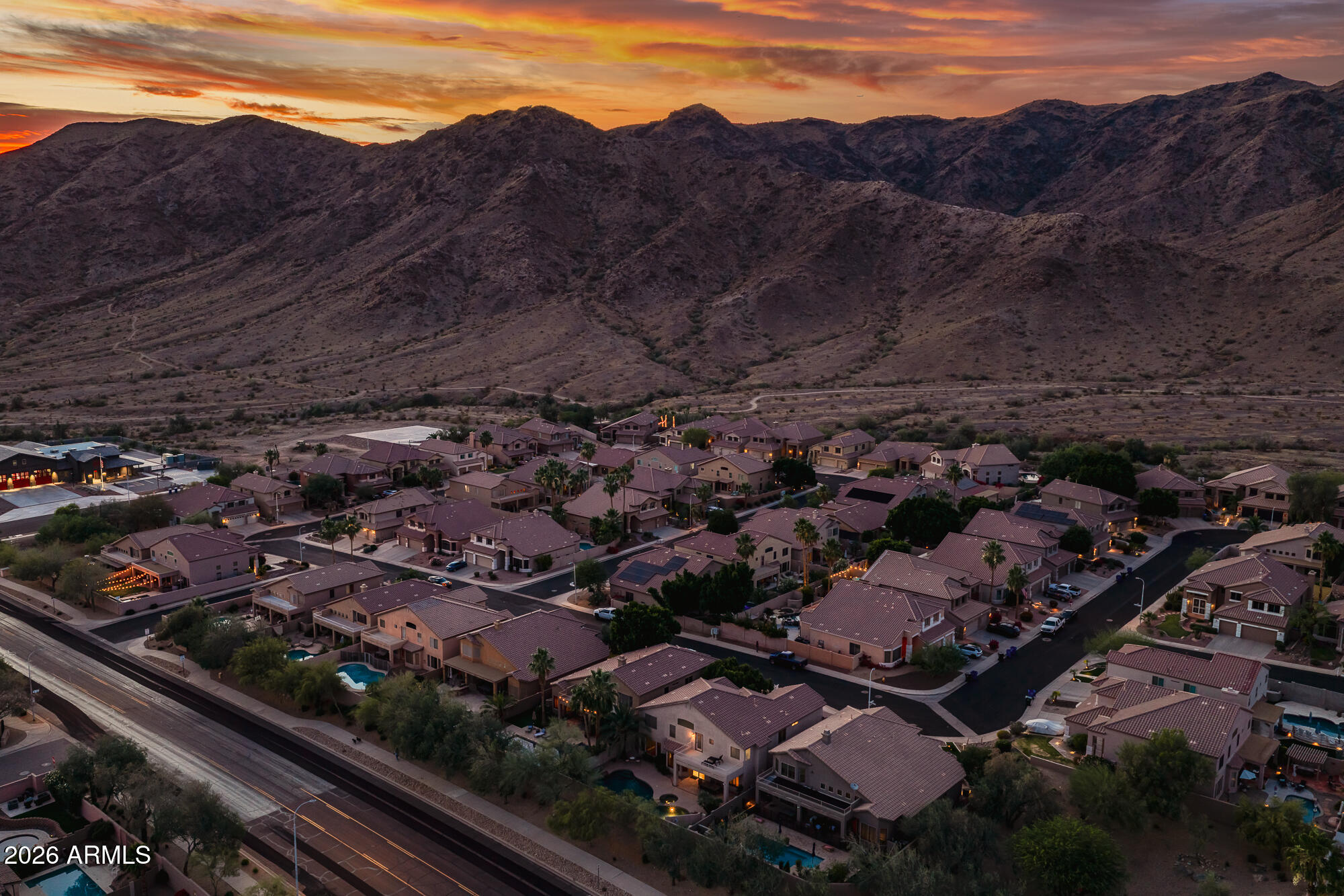 FOOTHILLS CLUB WEST - Residential
