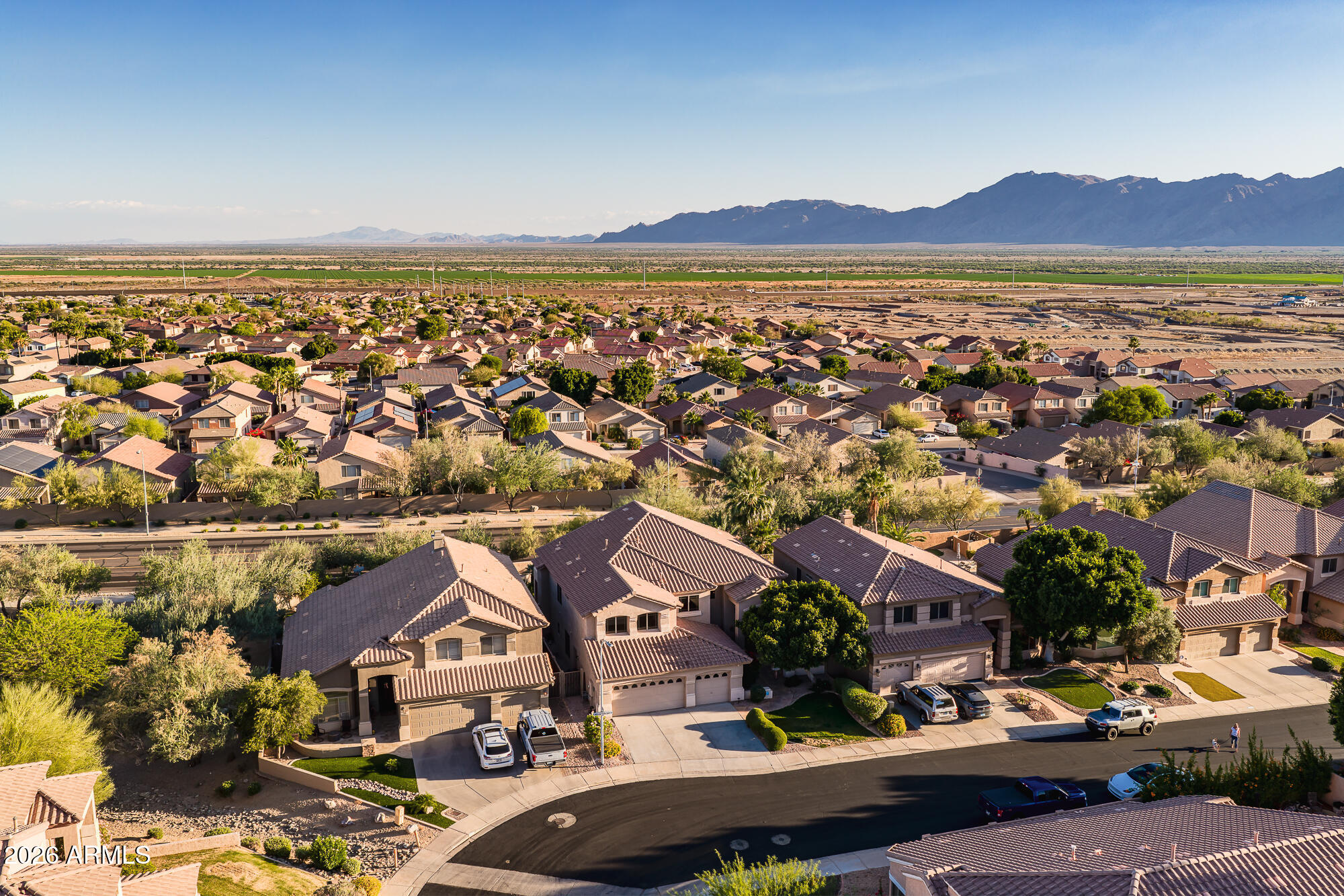 FOOTHILLS CLUB WEST - Residential