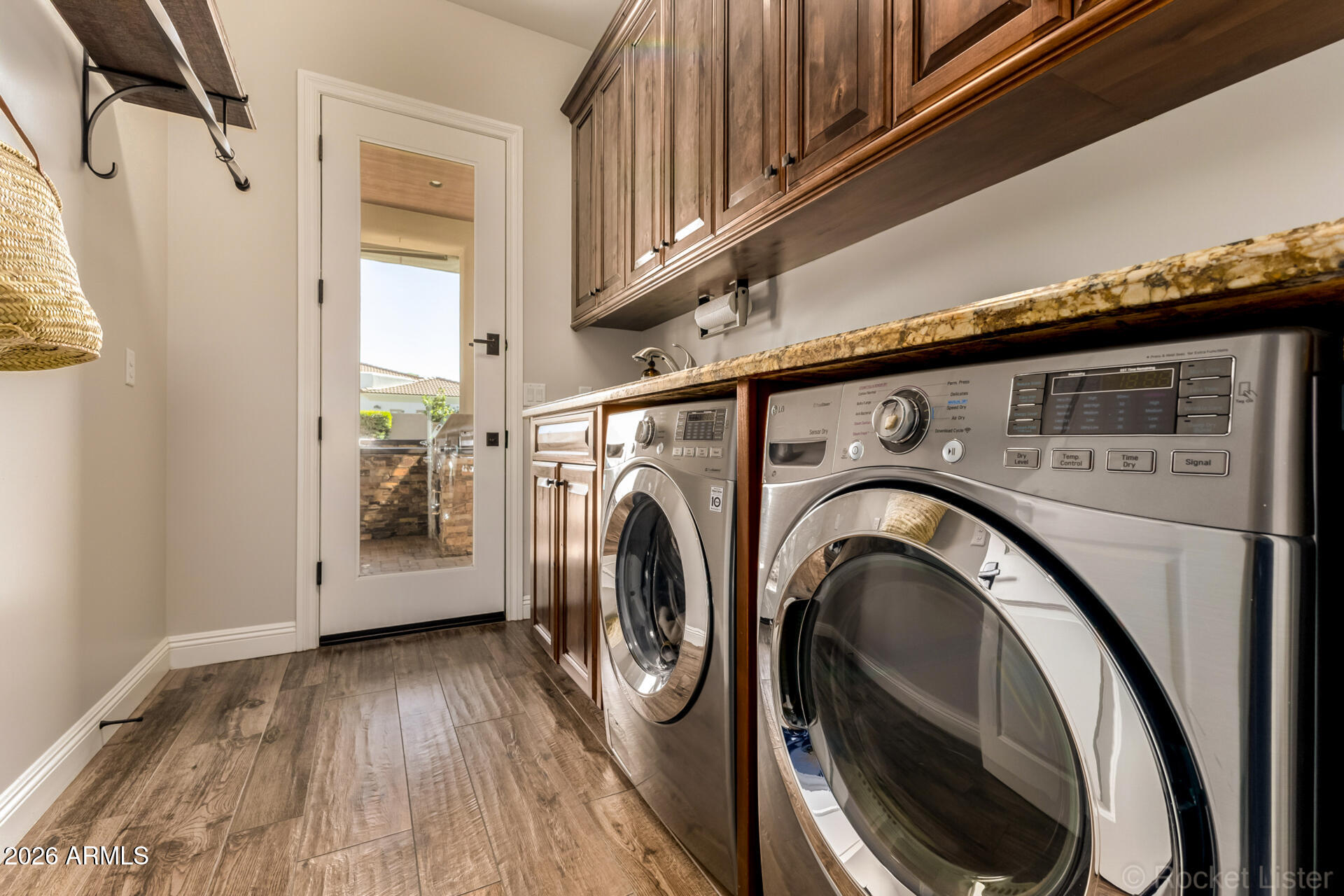 WHITEWING AT KRUEGER - Residential