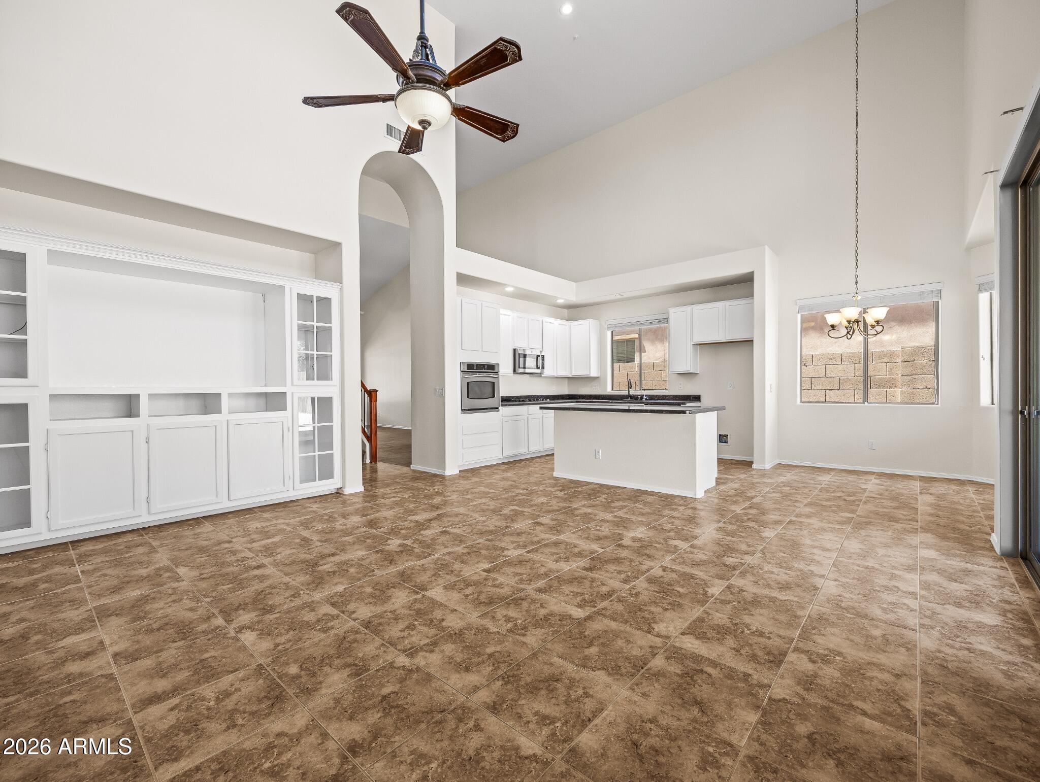 VISTANCIA VILLAGE A PARCEL A8 - Residential