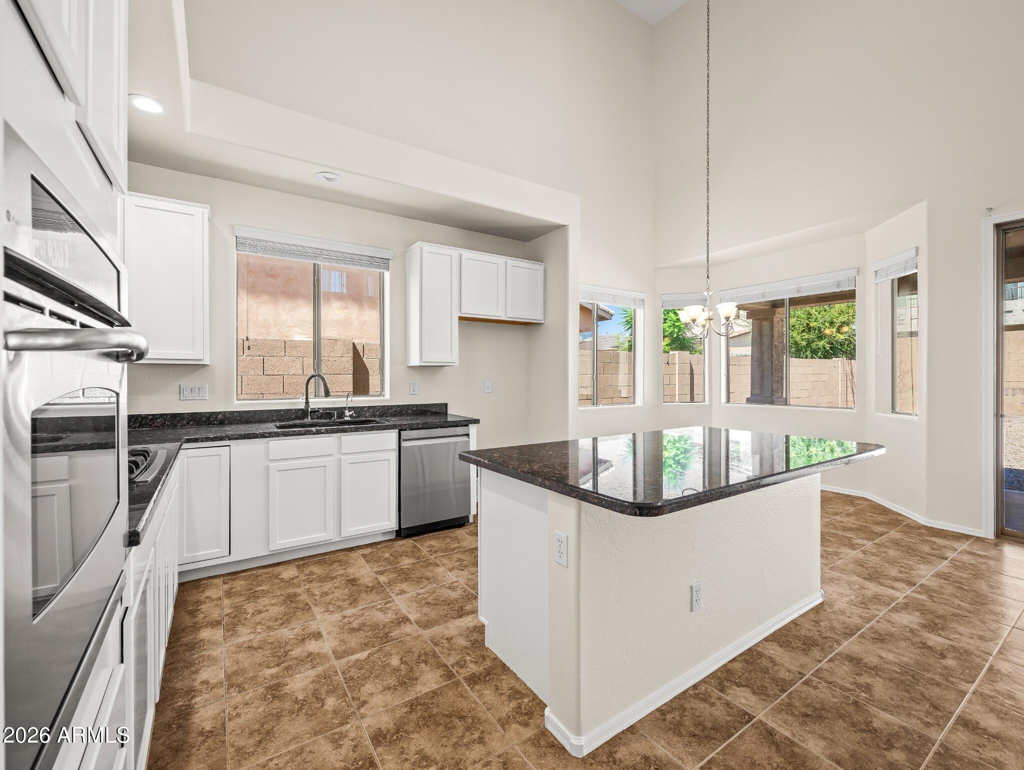 VISTANCIA VILLAGE A PARCEL A8 - Residential