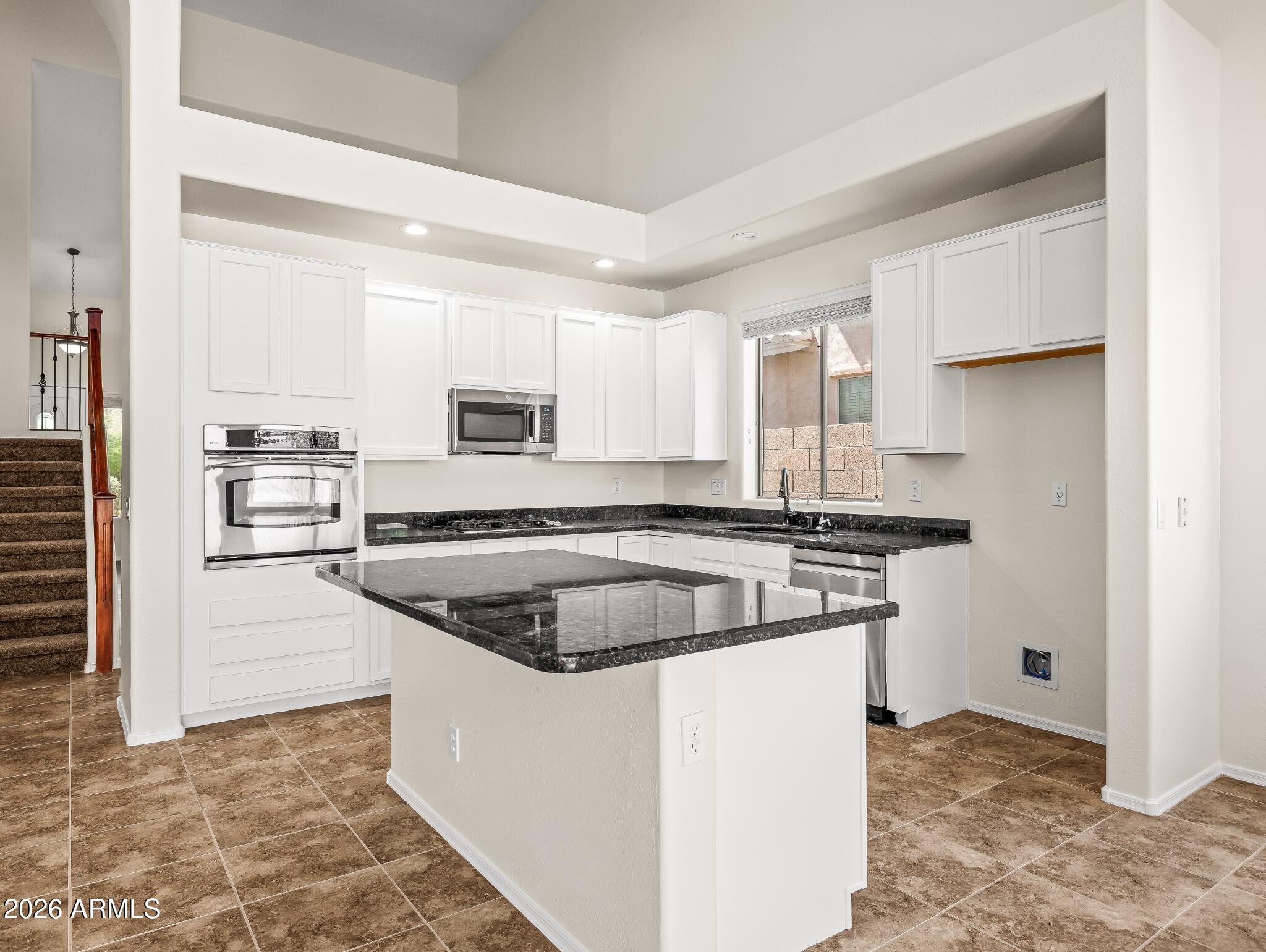 VISTANCIA VILLAGE A PARCEL A8 - Residential