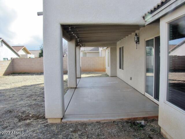 CAMPSTONE - Residential Lease