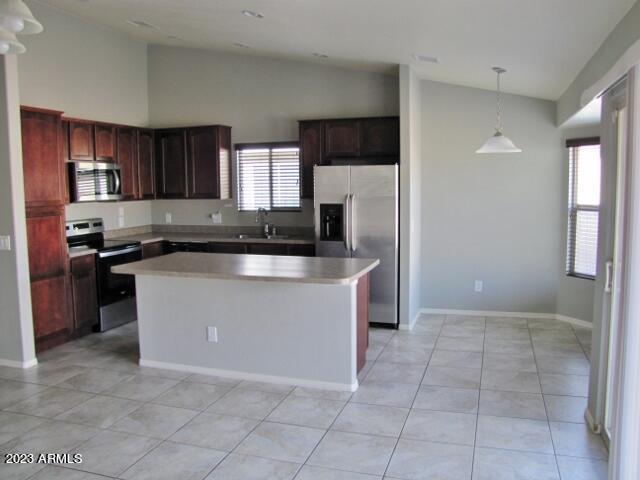 CAMPSTONE - Residential Lease