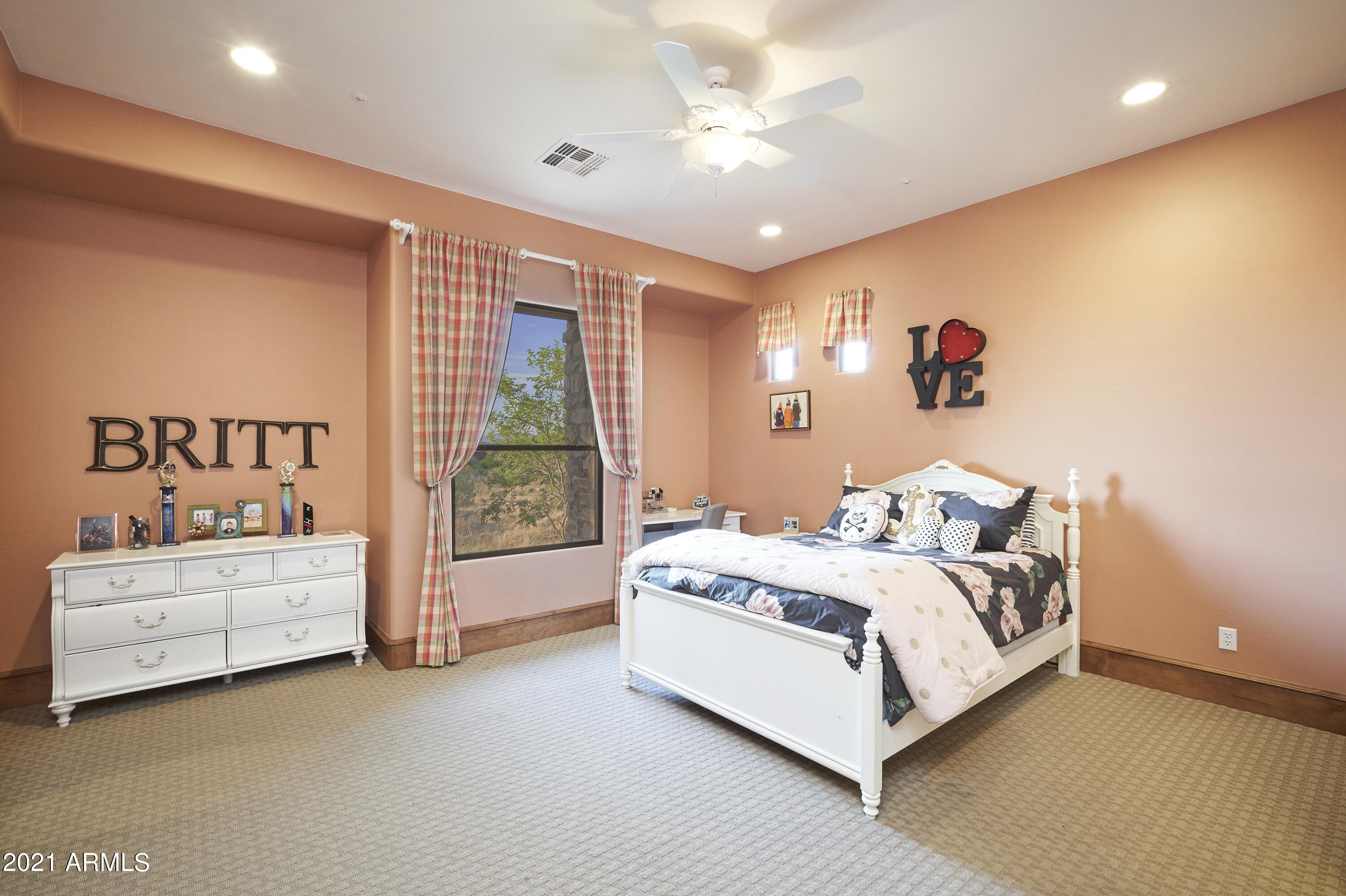 SONORAN CREST - Residential