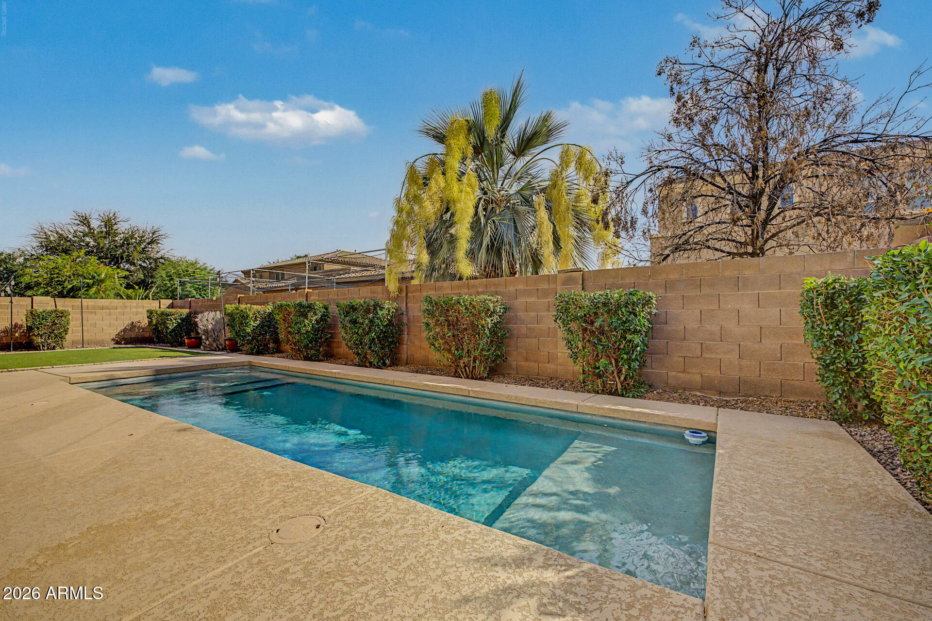 ABRALEE MEADOW - Residential
