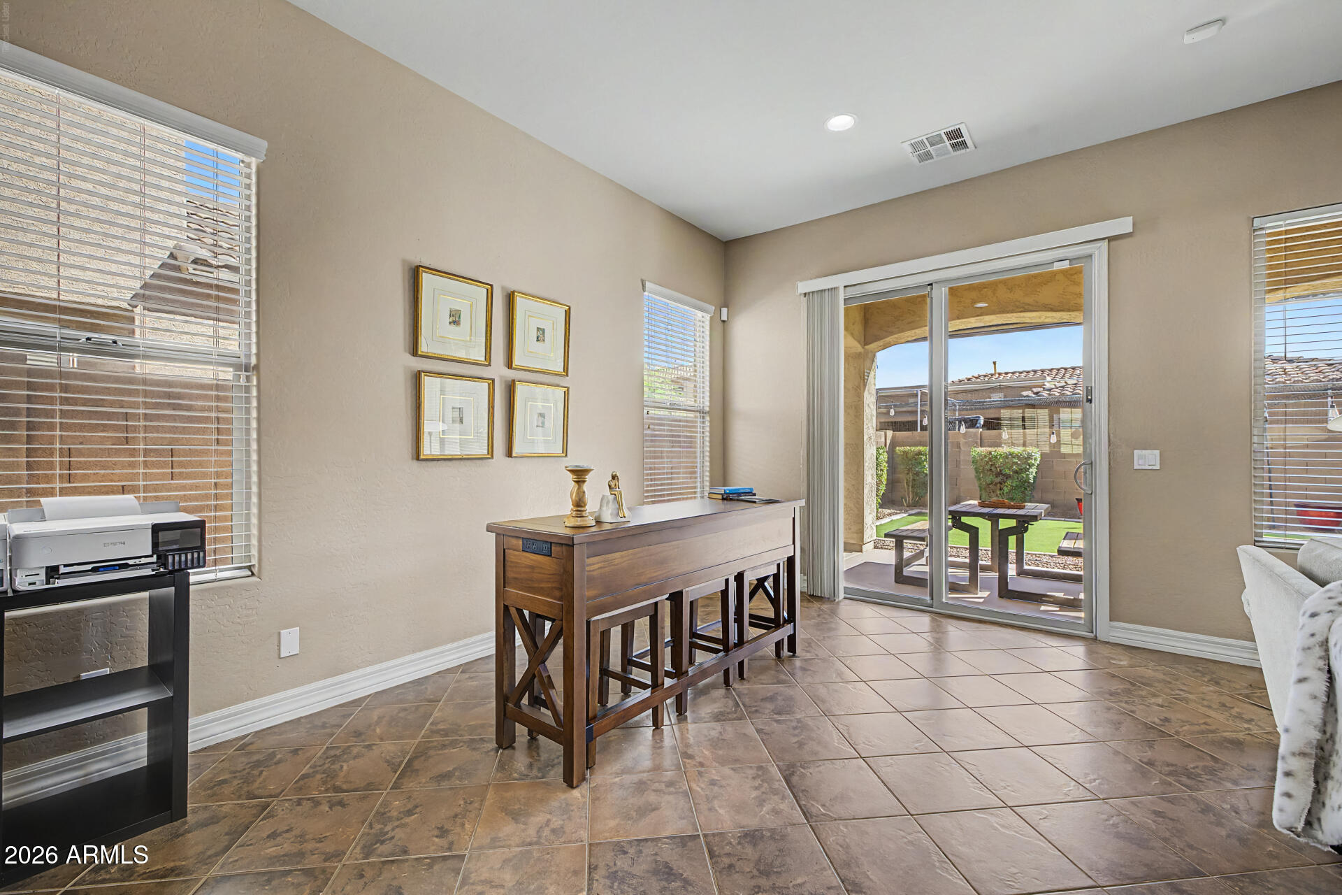 ABRALEE MEADOW - Residential