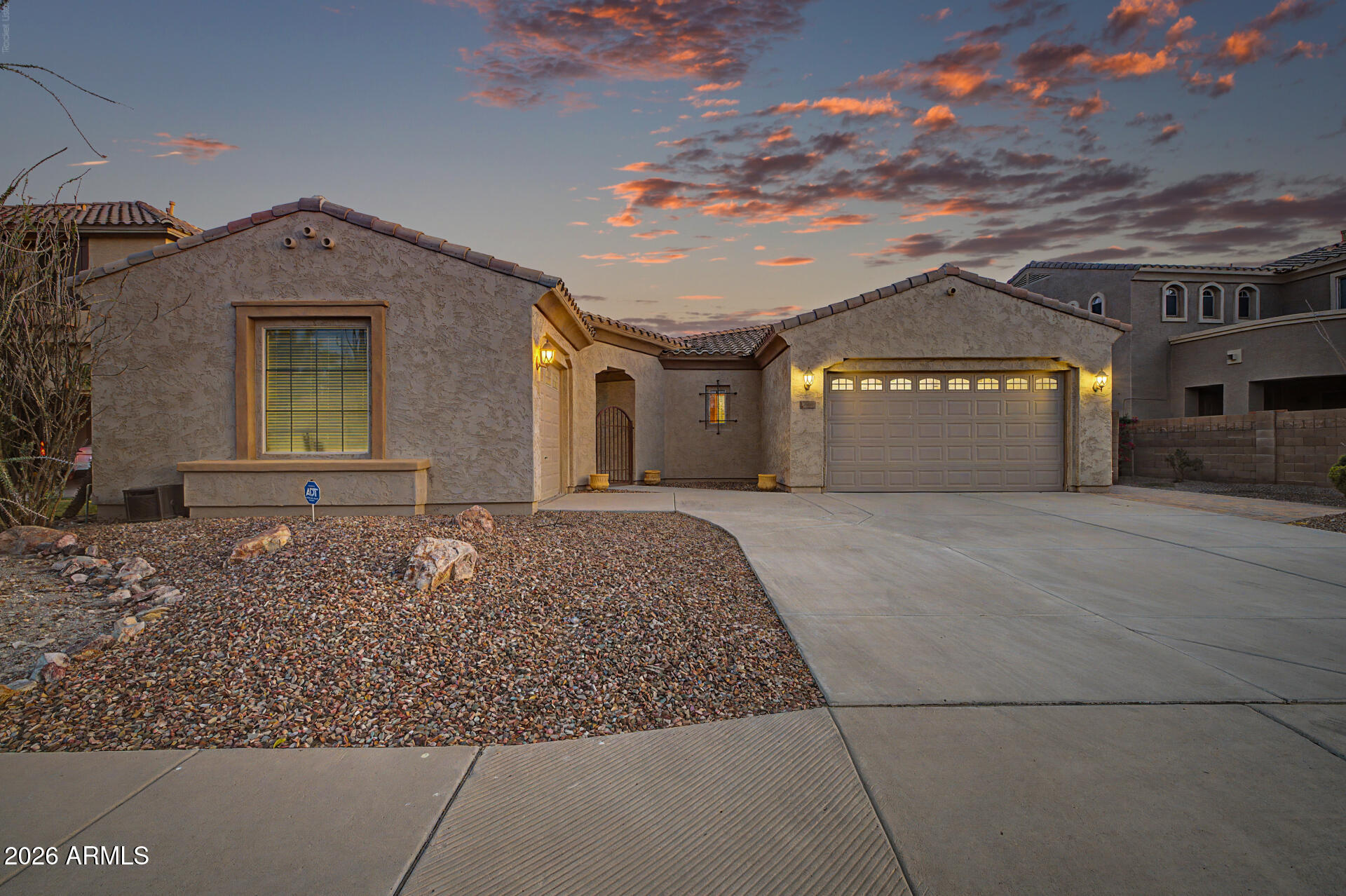ABRALEE MEADOW - Residential