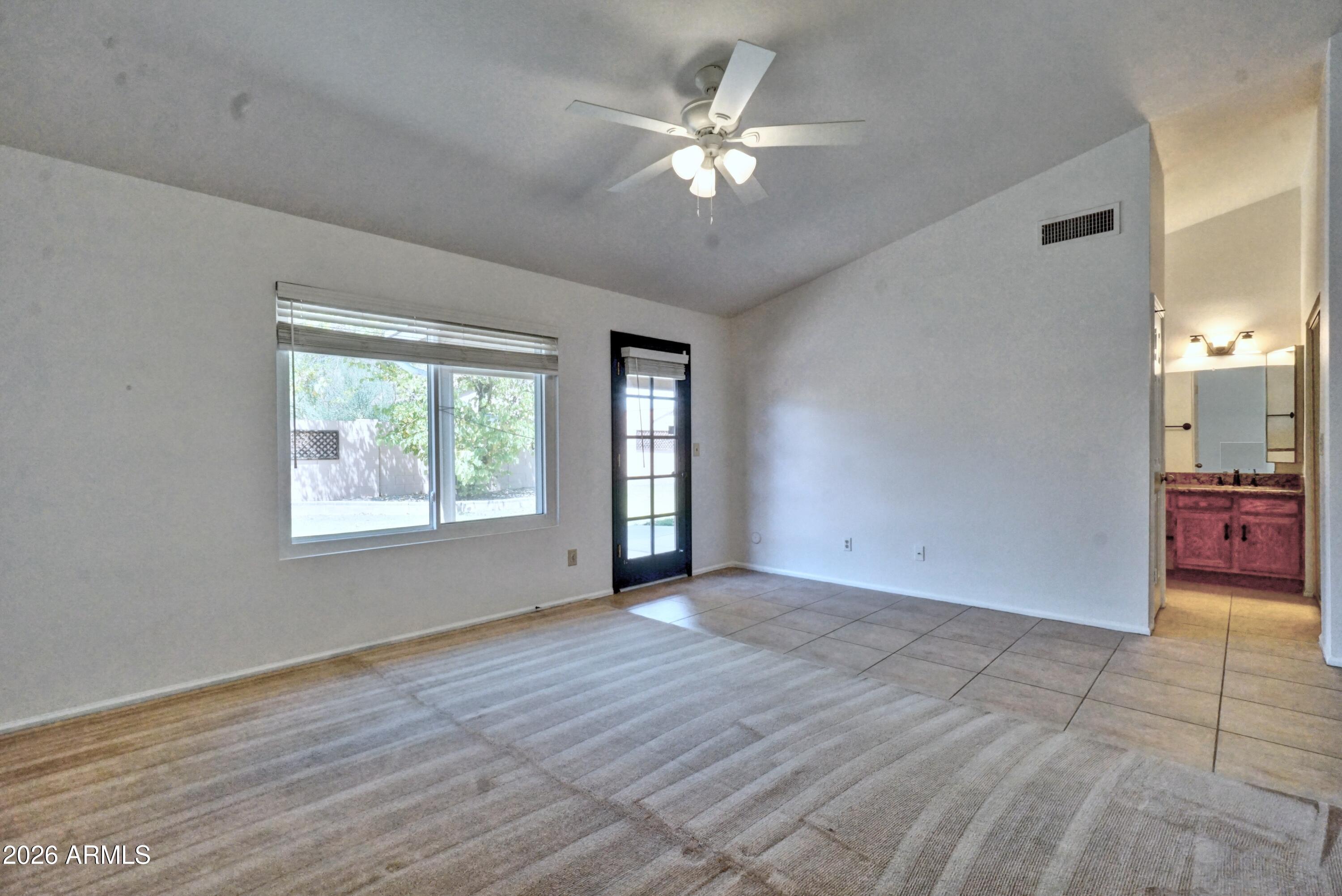 HIGHLANDS AT MOUNTAIN PARK RANCH - Residential