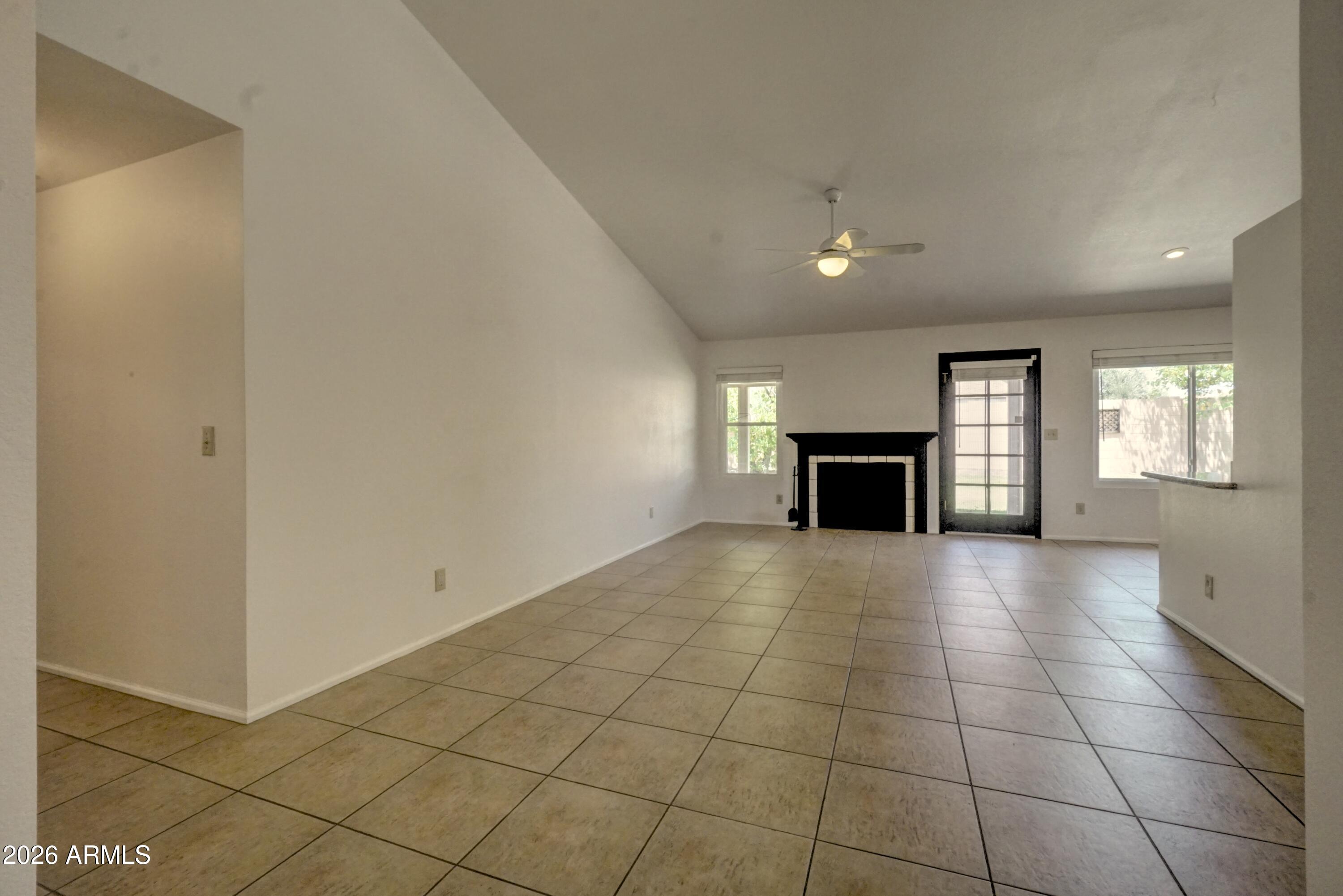 HIGHLANDS AT MOUNTAIN PARK RANCH - Residential