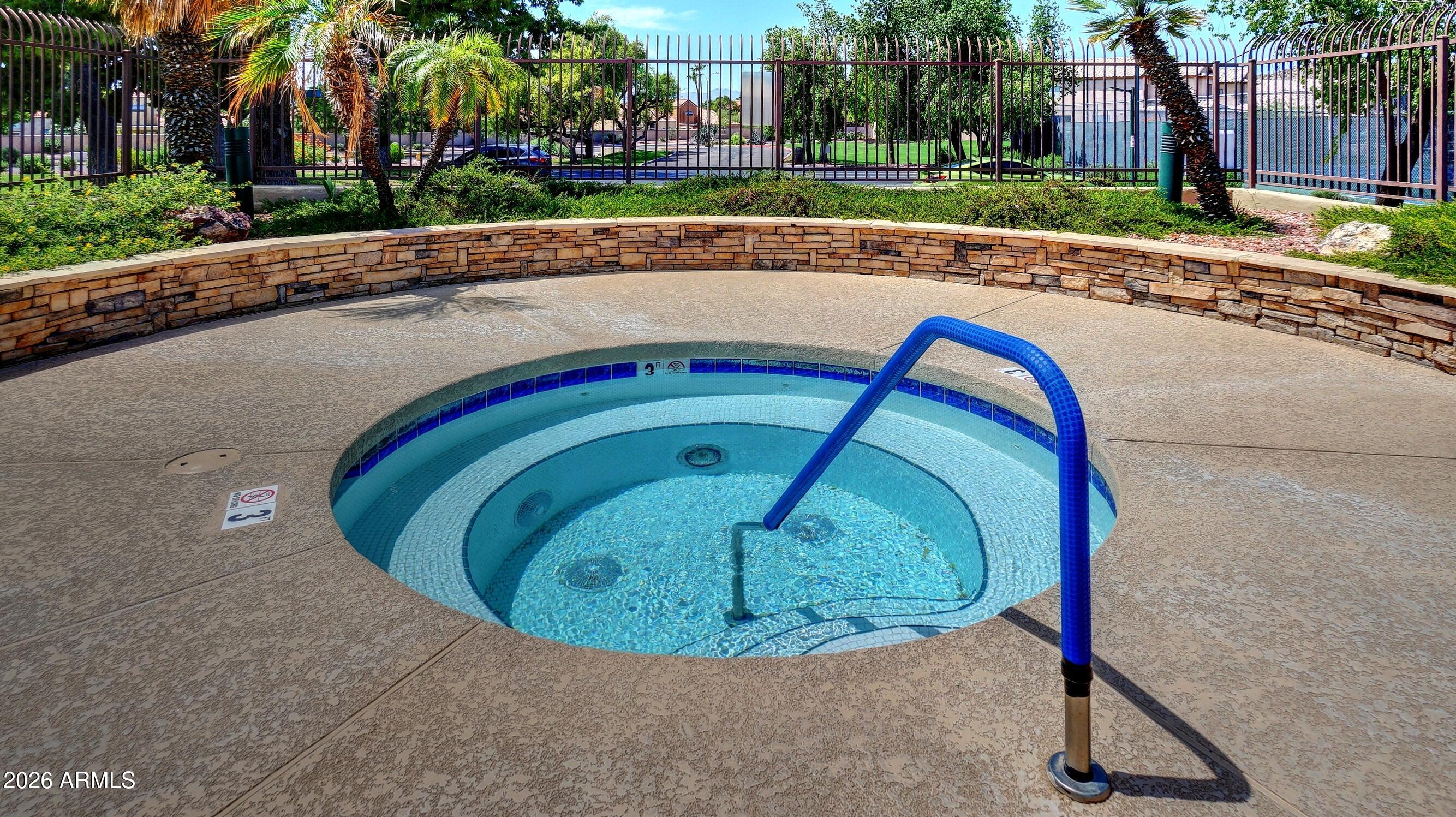 HIGHLANDS AT MOUNTAIN PARK RANCH - Residential