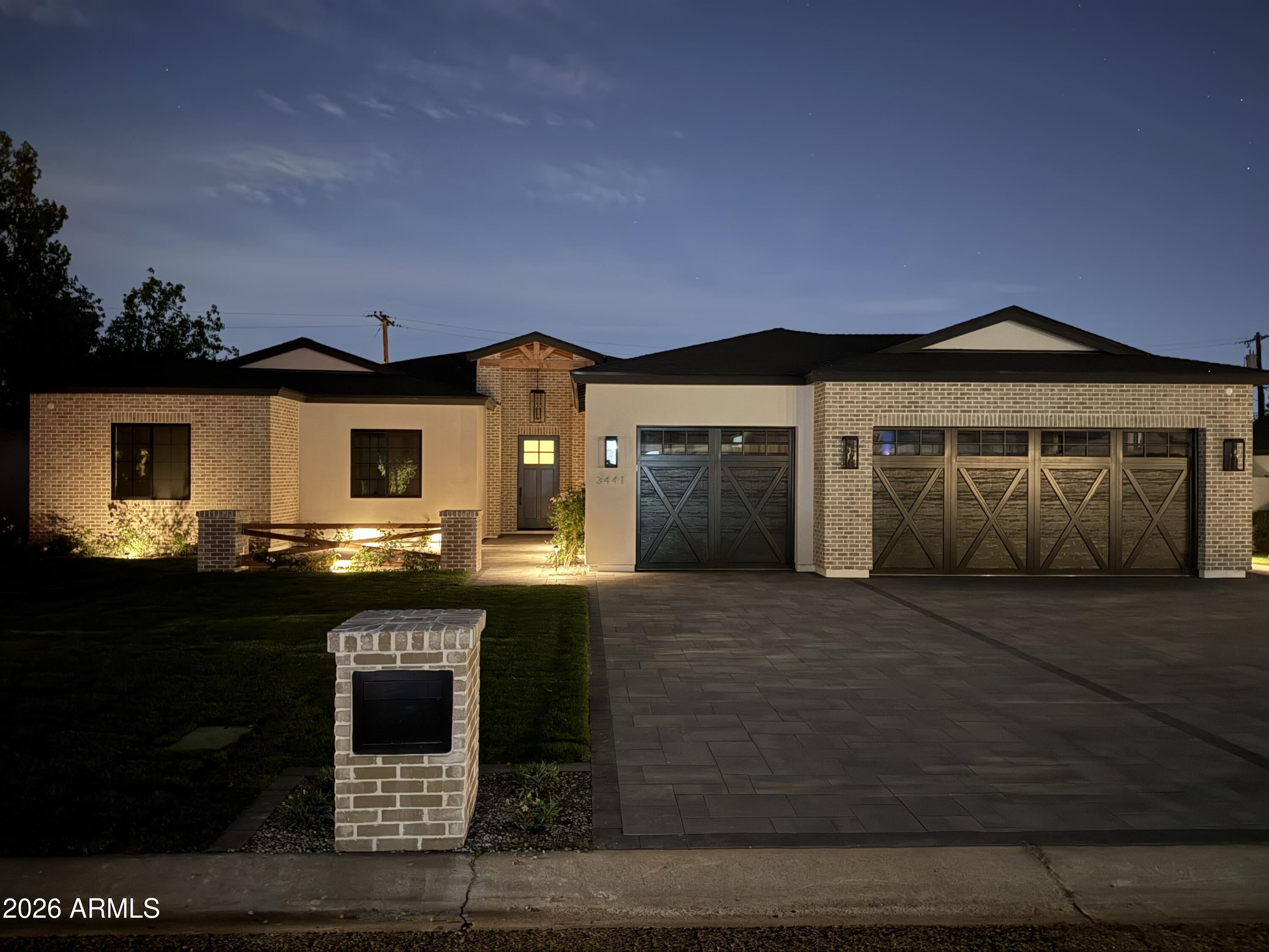 SQUAW PEAK VILLA - Residential