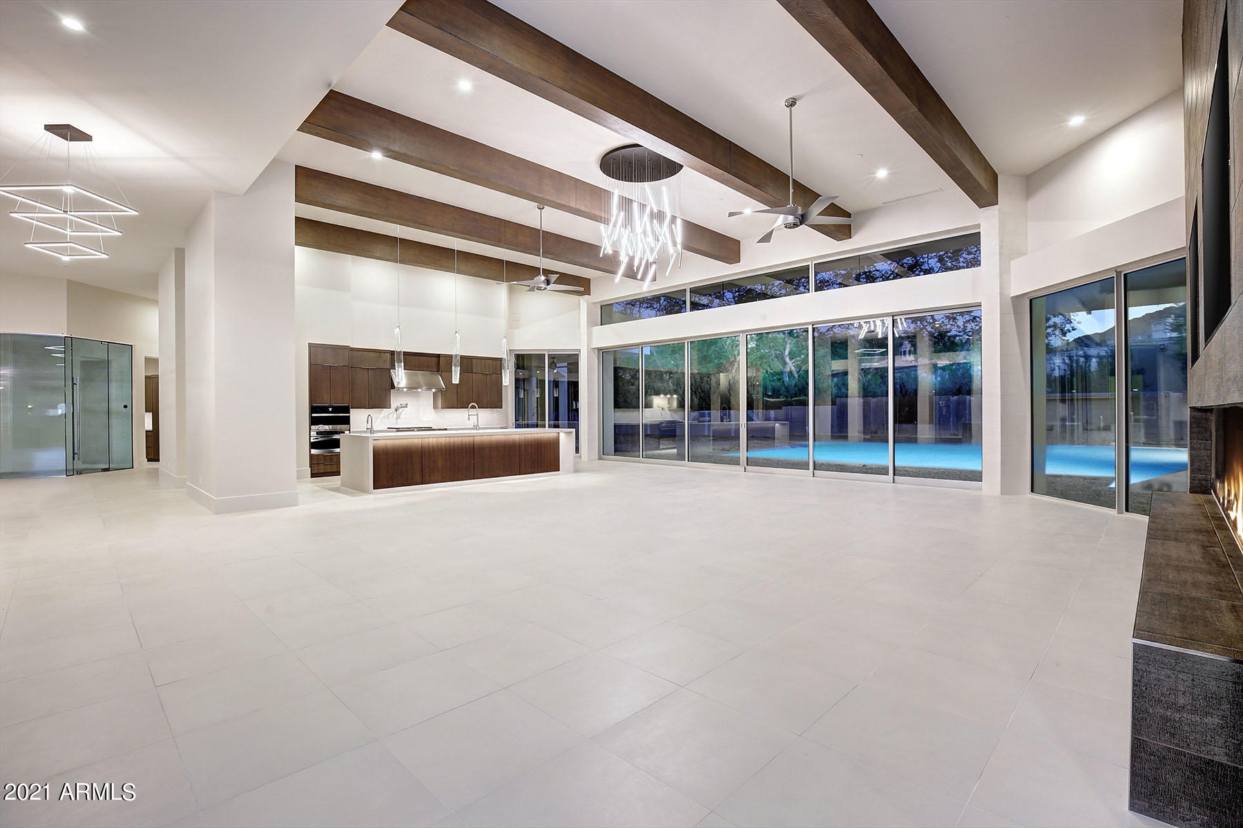 MOUNTAIN SHADOWS ACRES - Residential