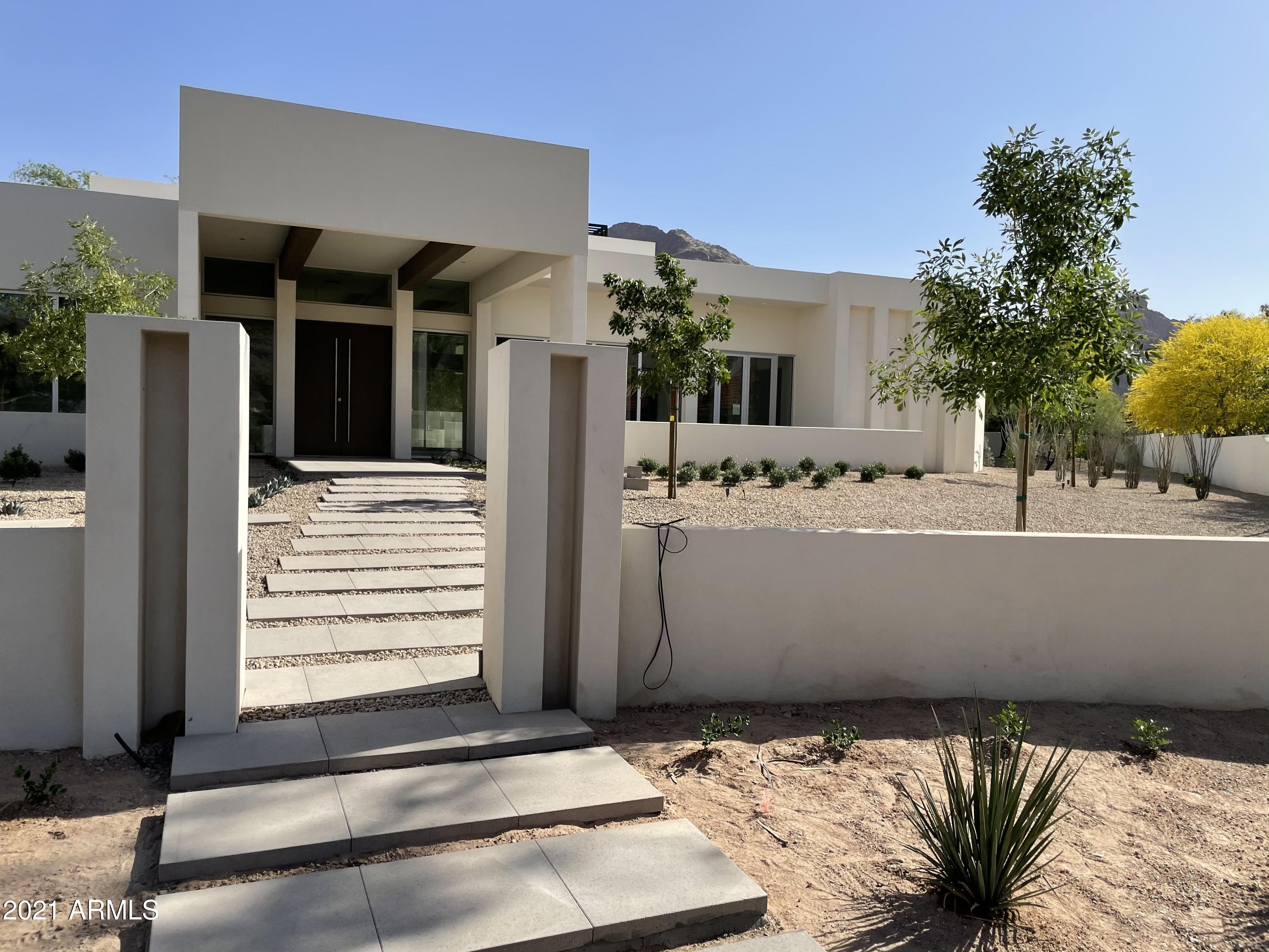 MOUNTAIN SHADOWS ACRES - Residential
