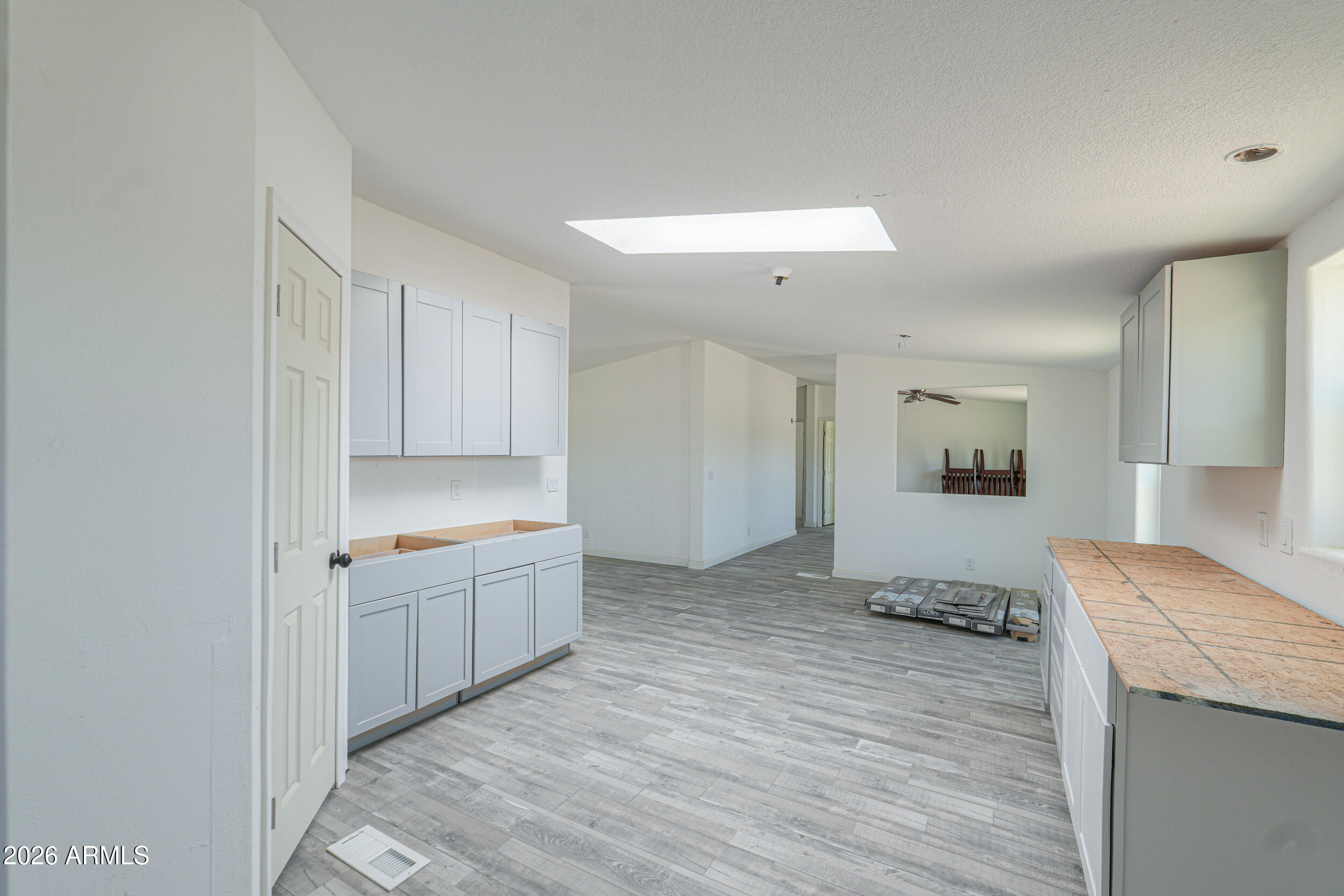 S33 T4S R2E - Residential