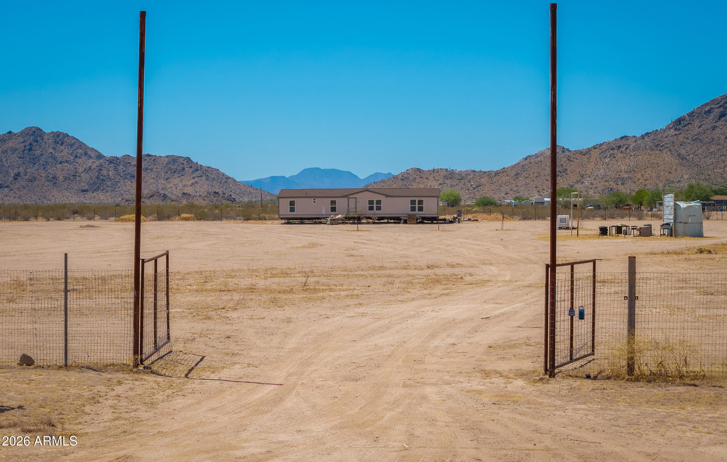 S33 T4S R2E - Residential