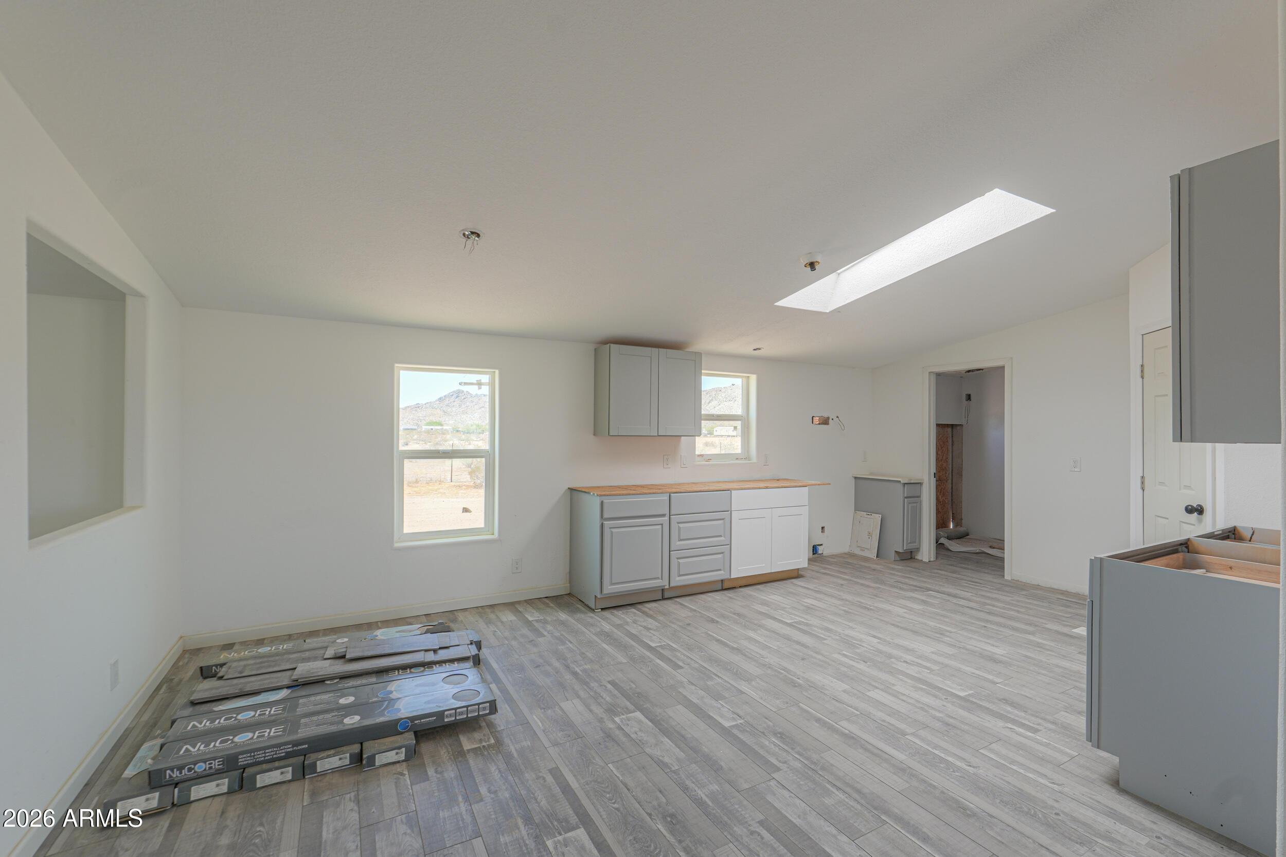S33 T4S R2E - Residential