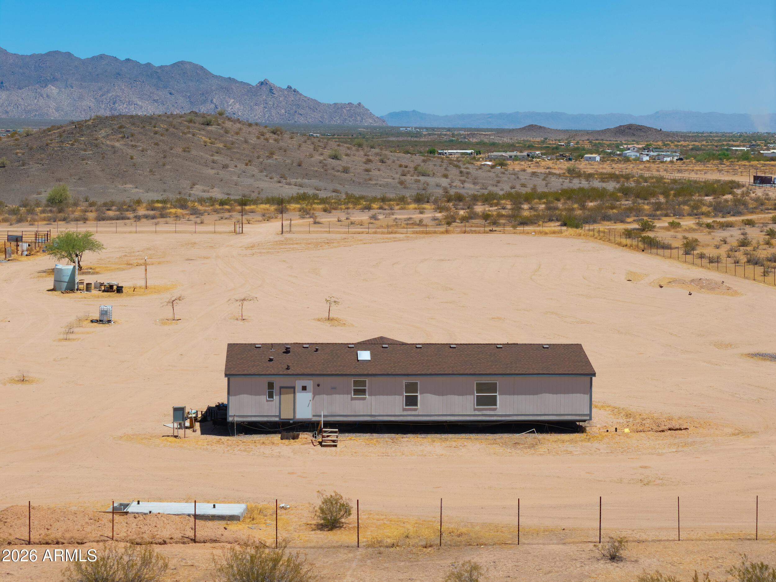 S33 T4S R2E - Residential