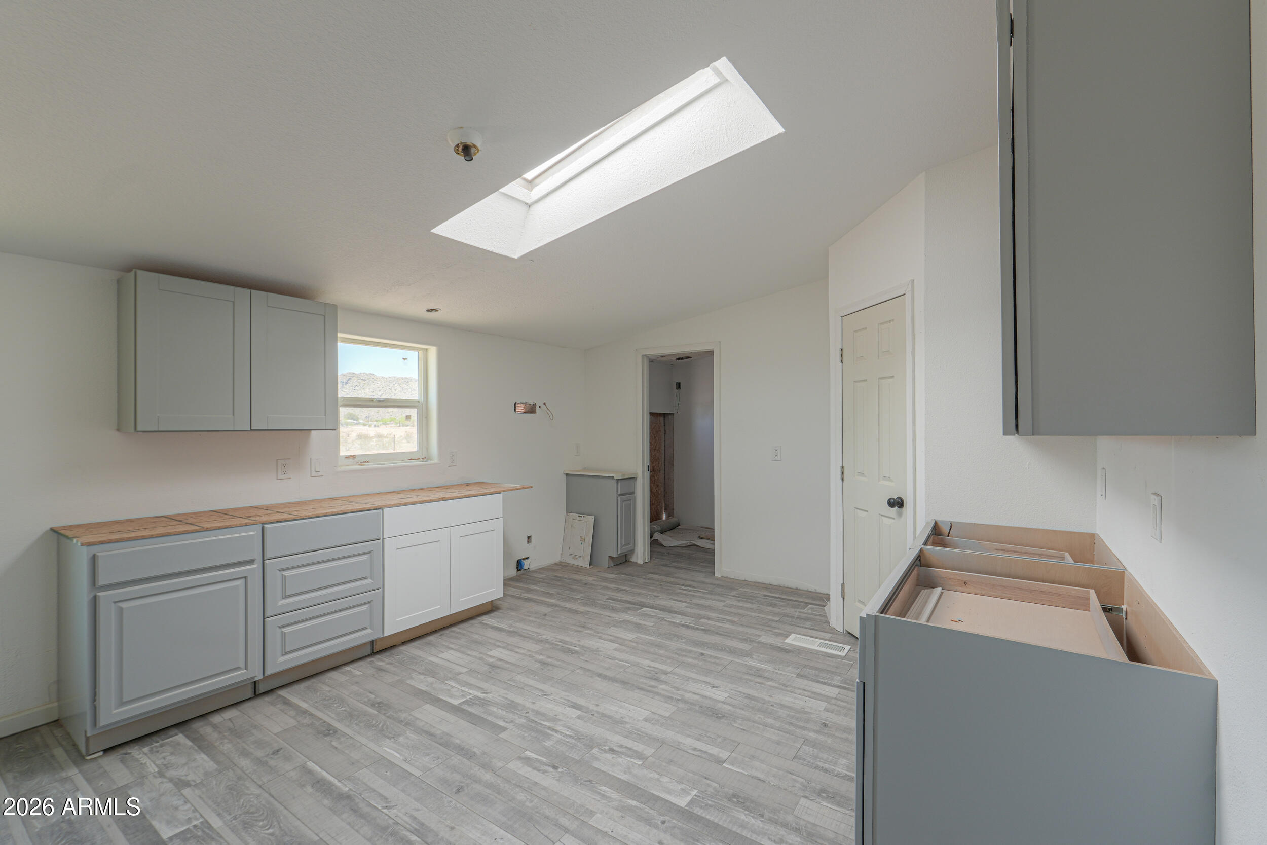 S33 T4S R2E - Residential