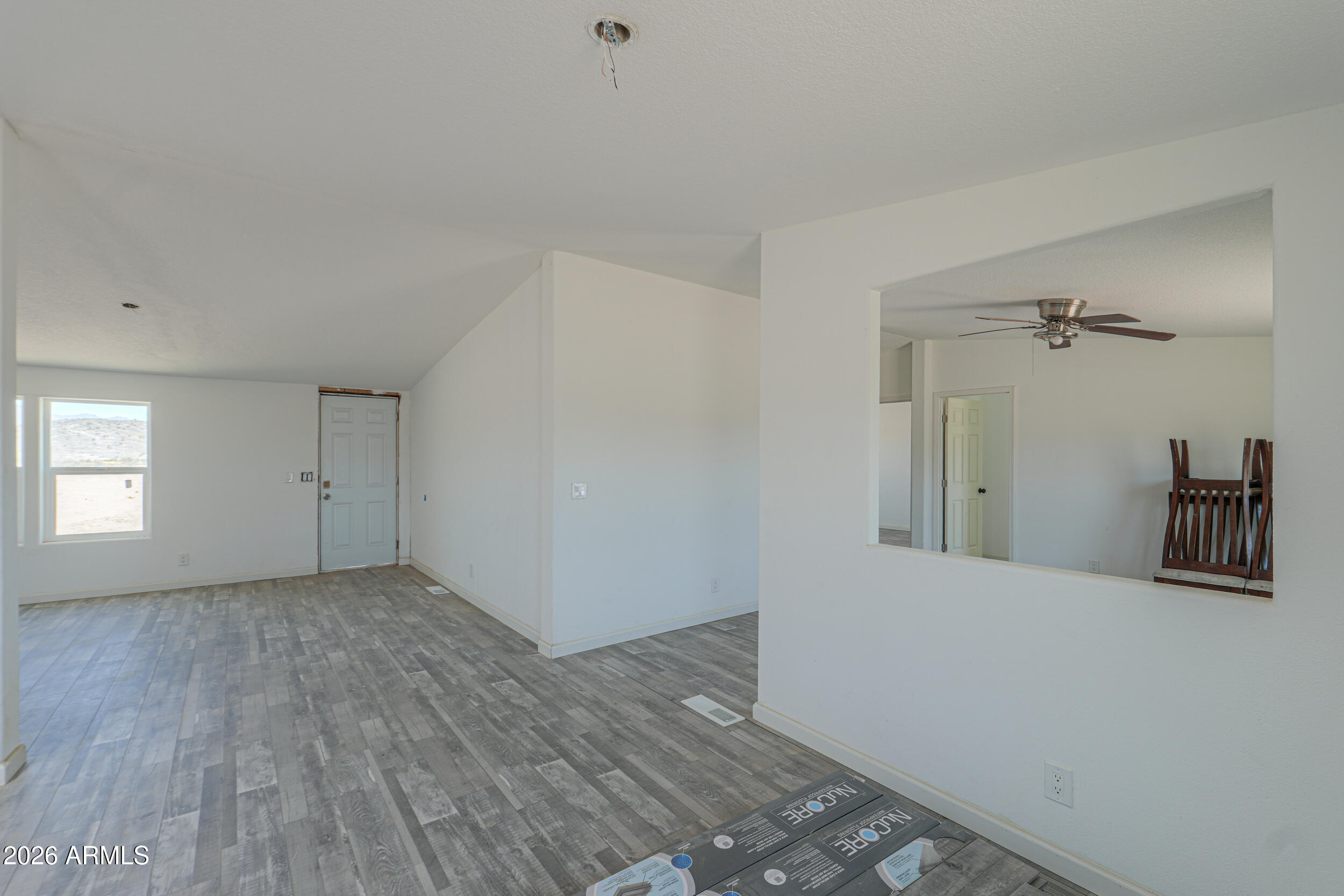 S33 T4S R2E - Residential