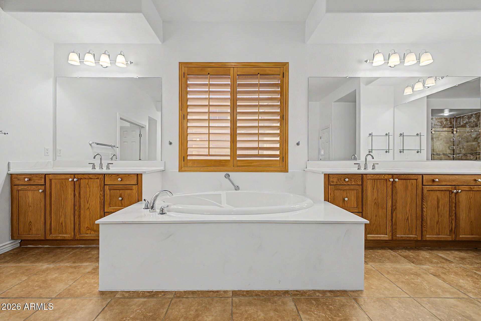 DREAMING SUMMIT UNIT 3A - Residential