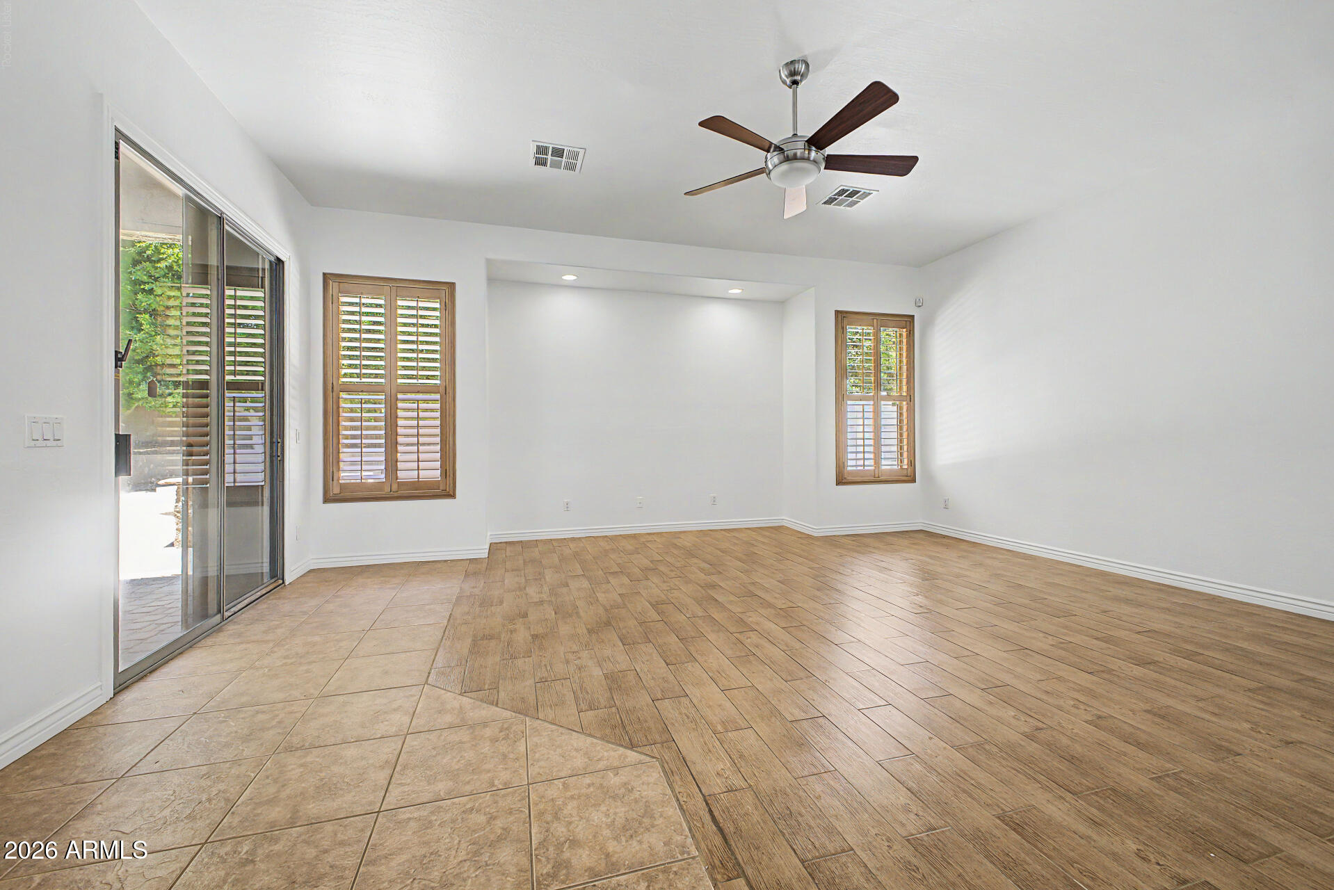 DREAMING SUMMIT UNIT 3A - Residential
