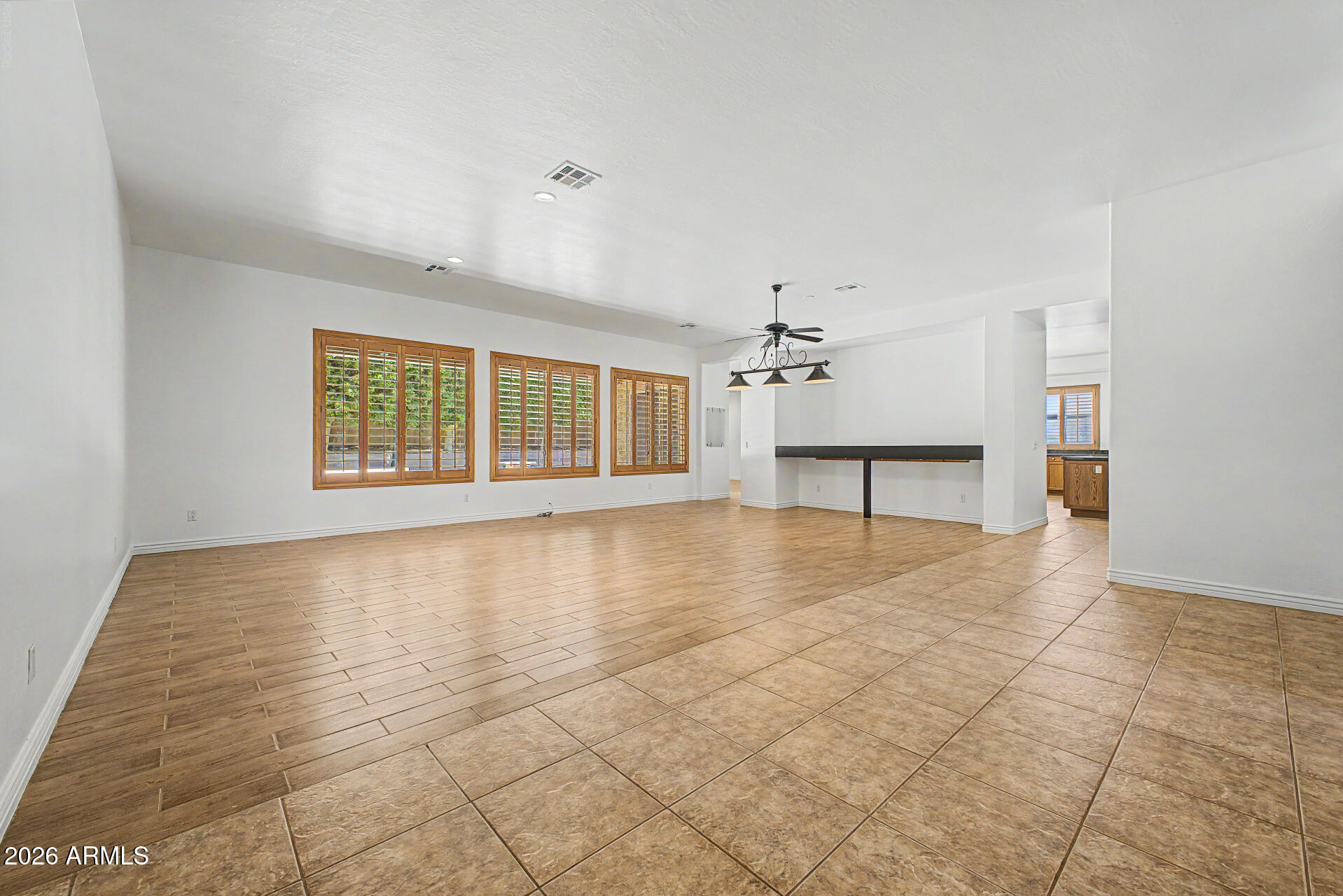 DREAMING SUMMIT UNIT 3A - Residential
