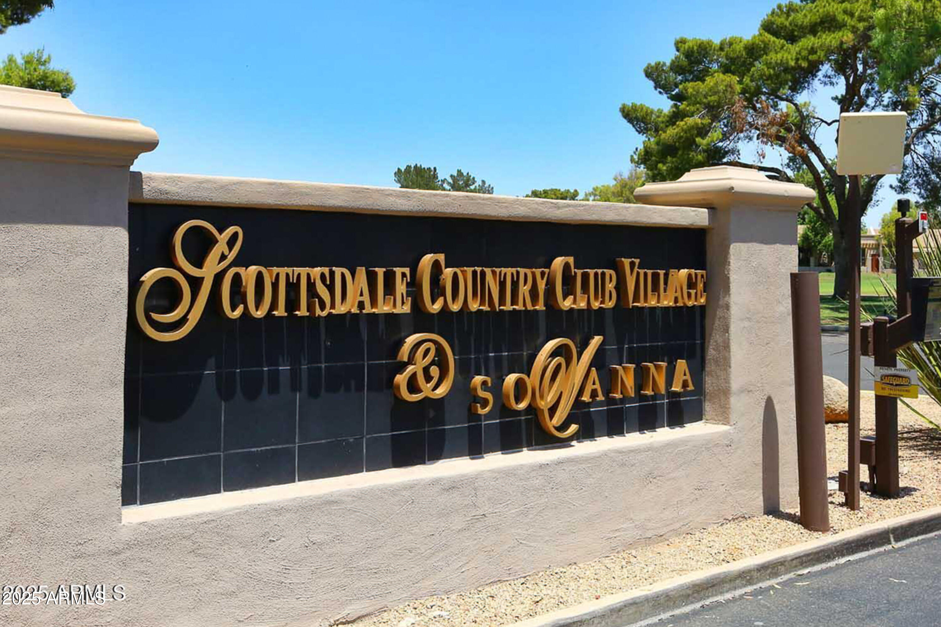 SCOTTSDALE COUNTRY CLUB FOUR - Residential