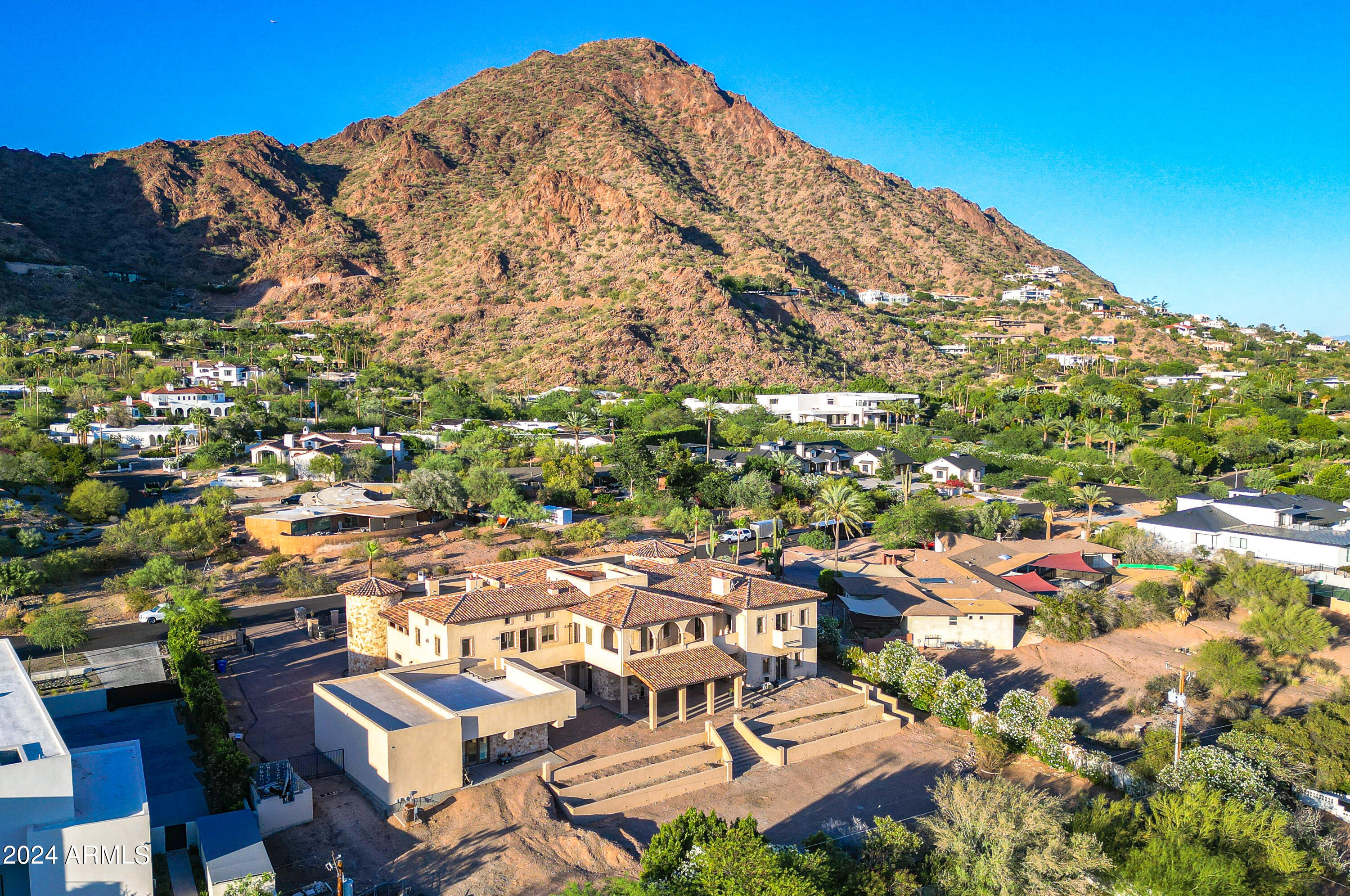 CAMELBACK MOUNTAIN ESTATES PLAT 1 - Residential