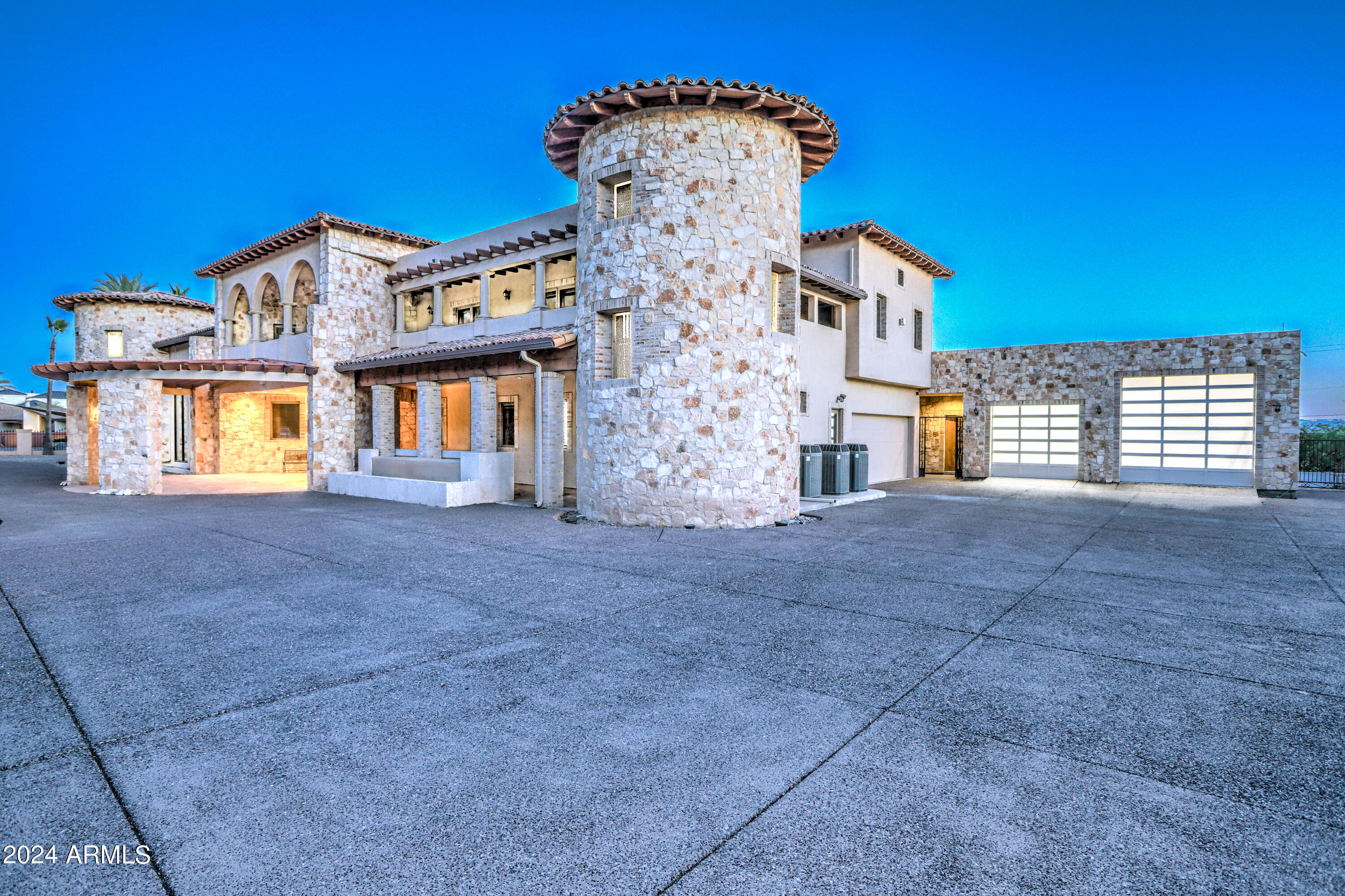 CAMELBACK MOUNTAIN ESTATES PLAT 1 - Residential