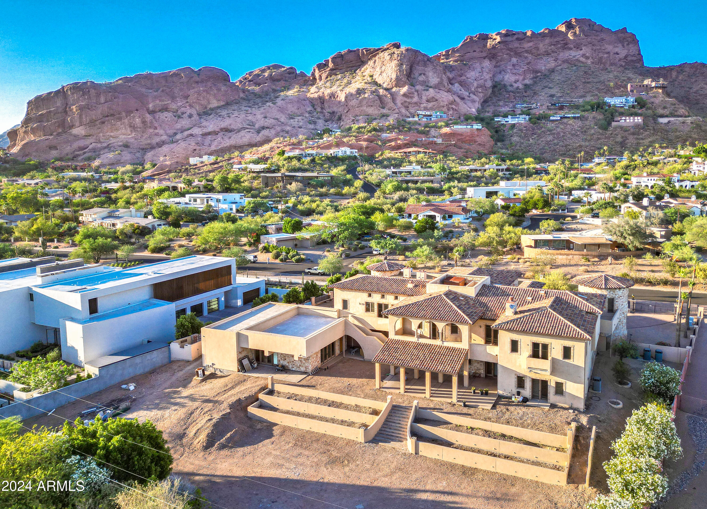 CAMELBACK MOUNTAIN ESTATES PLAT 1 - Residential