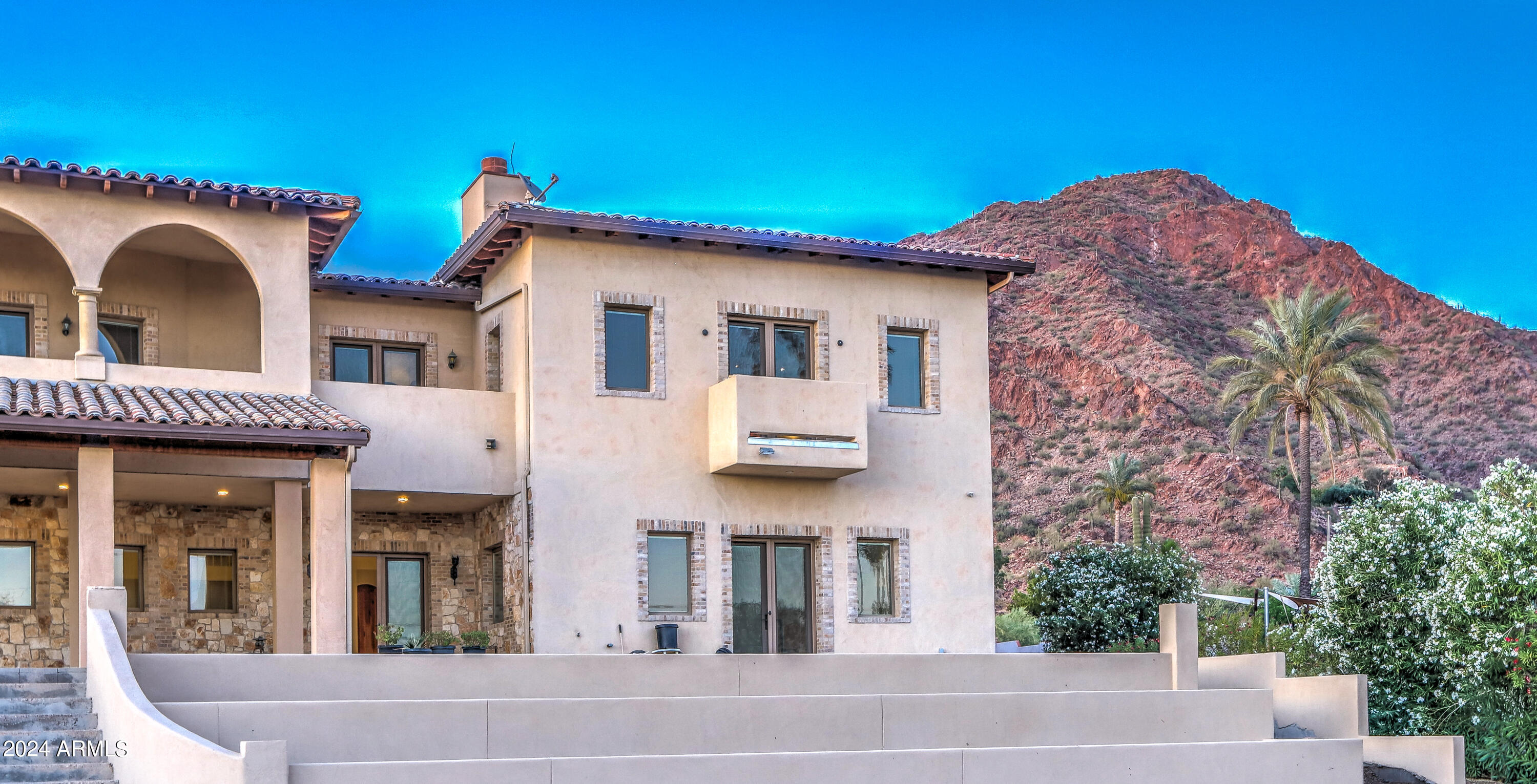 CAMELBACK MOUNTAIN ESTATES PLAT 1 - Residential